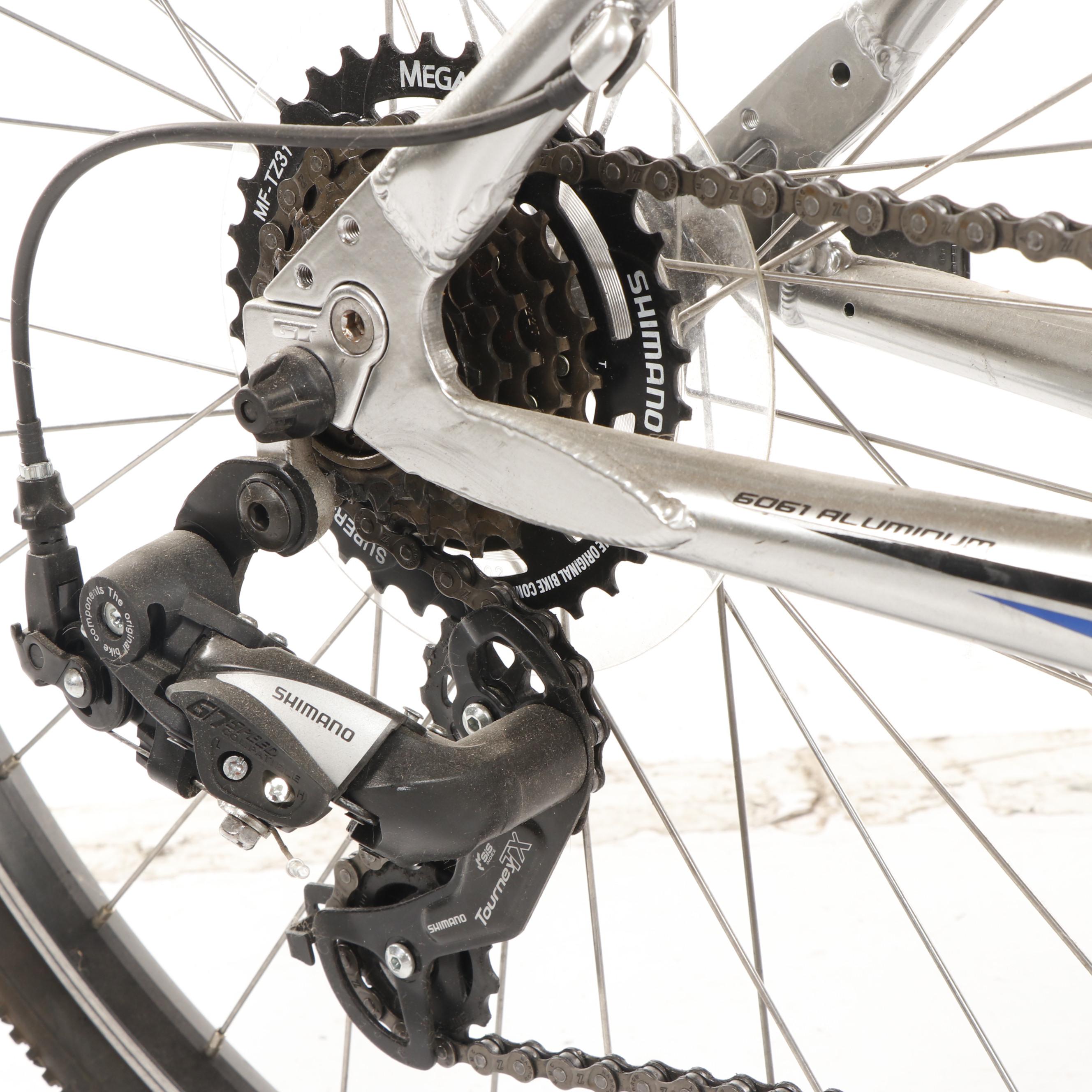 GT Aggressor 3.0 Mountain Bike