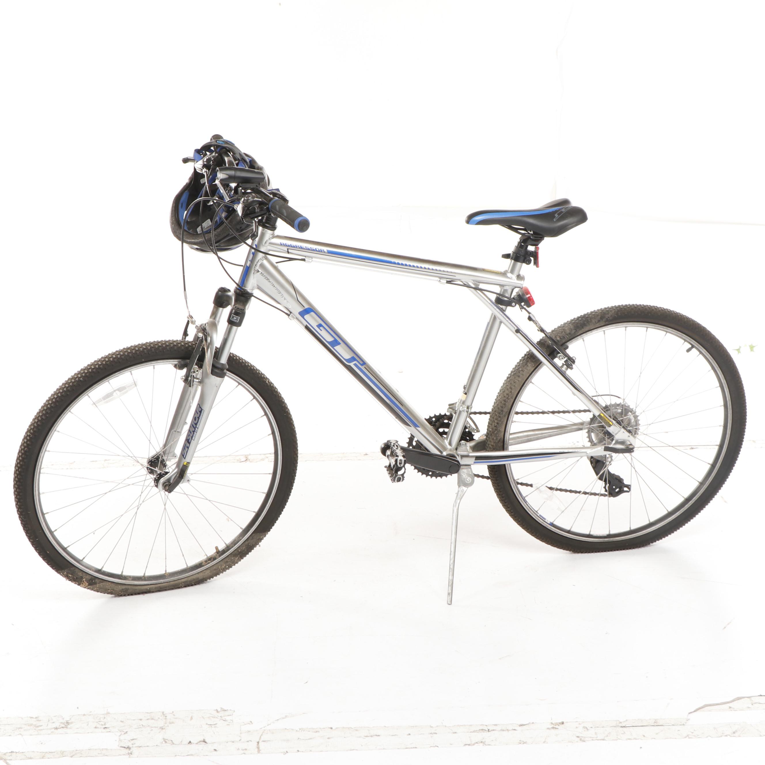 GT Aggressor 3.0 Mountain Bike