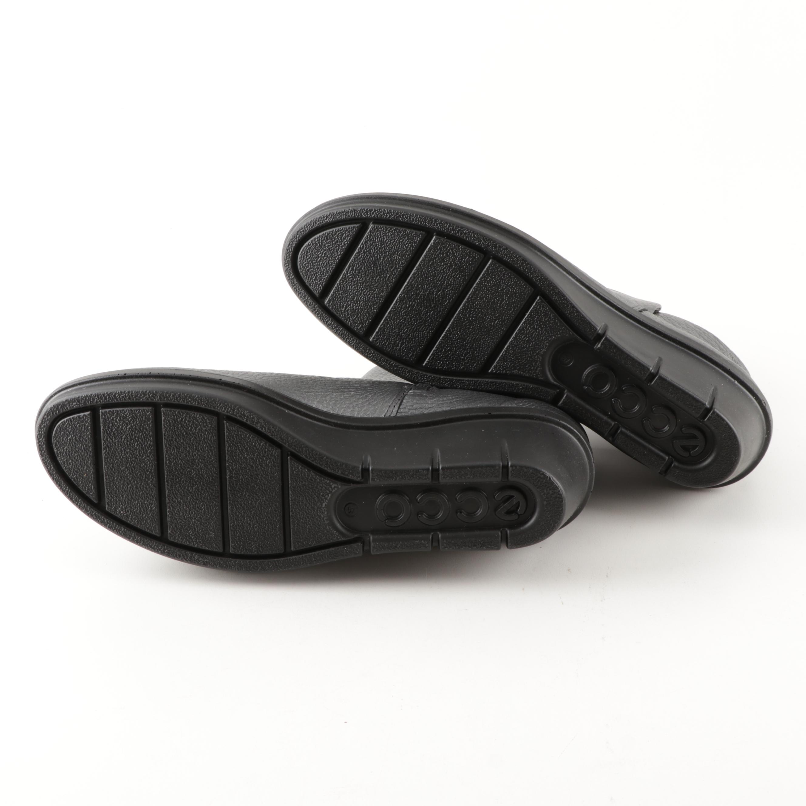 OTBT Marine Bone Sneakers and Ecco Skler Dark Silver Leather Booties