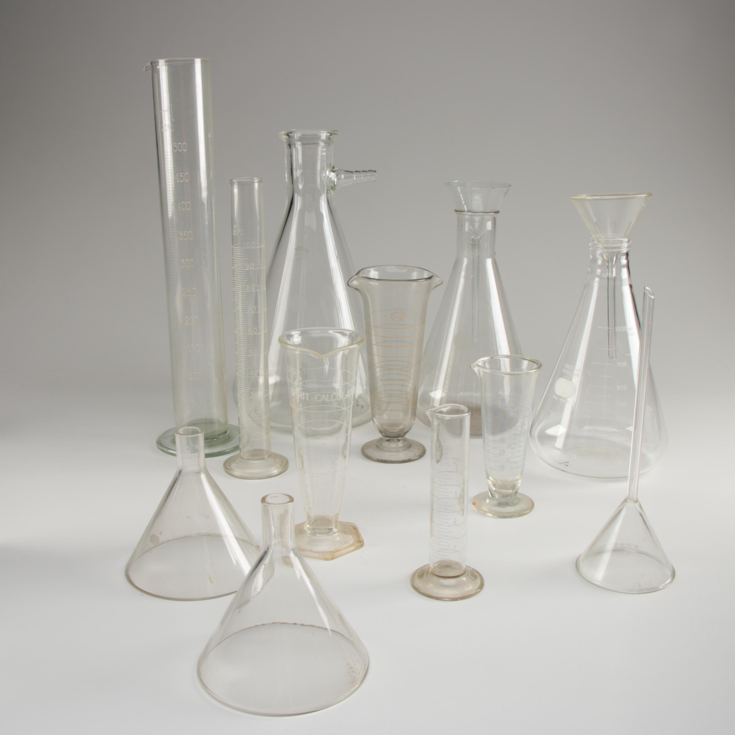 Graduated Flasks, Cylinders and Footed Beakers