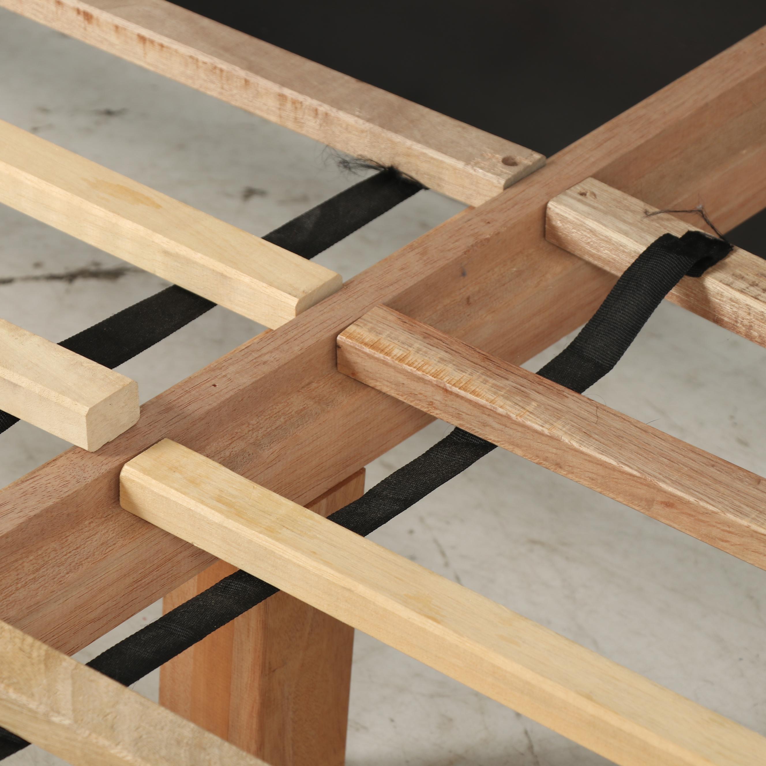 Z Gallerie King Size Platform Bed Frame