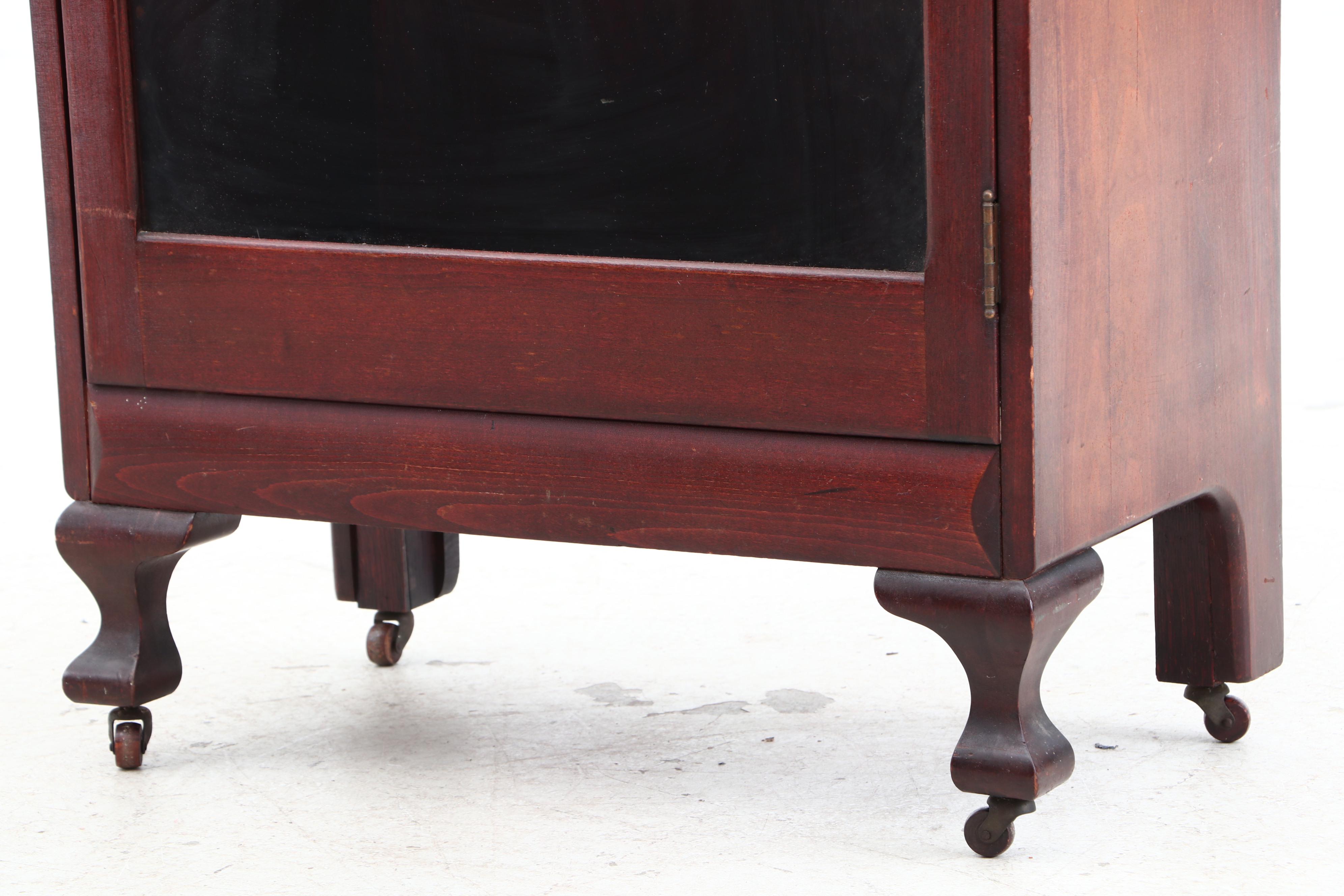 Robert Mitchell Furniture Co. Mahogany Finish Display Cabinet