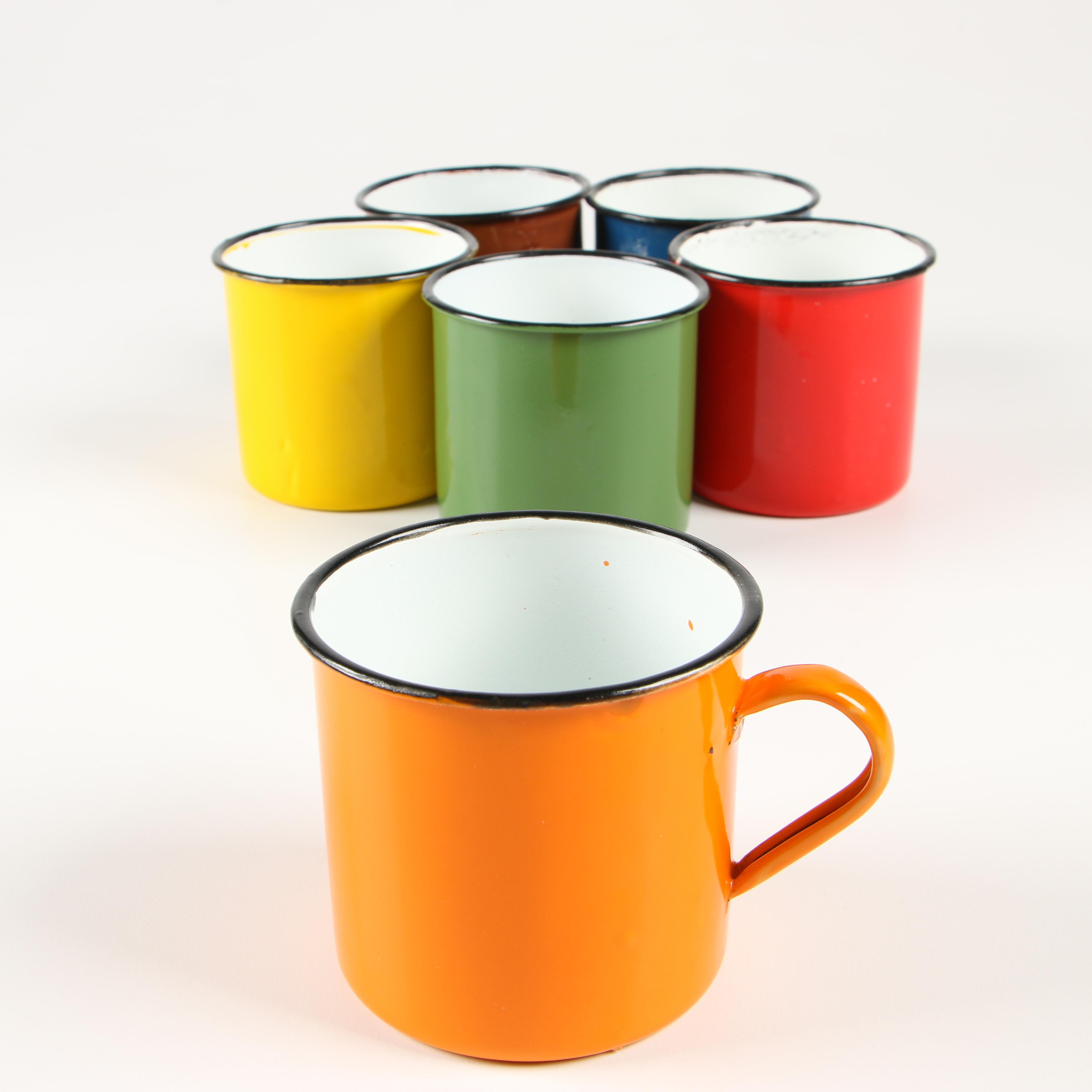 Caravelle "Sizzling Servers" Enamel Cookware with Mugs