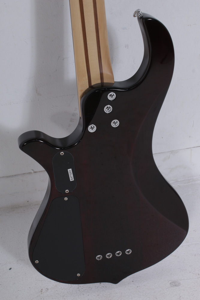 Traben AP4 Four-String Electric Guitar