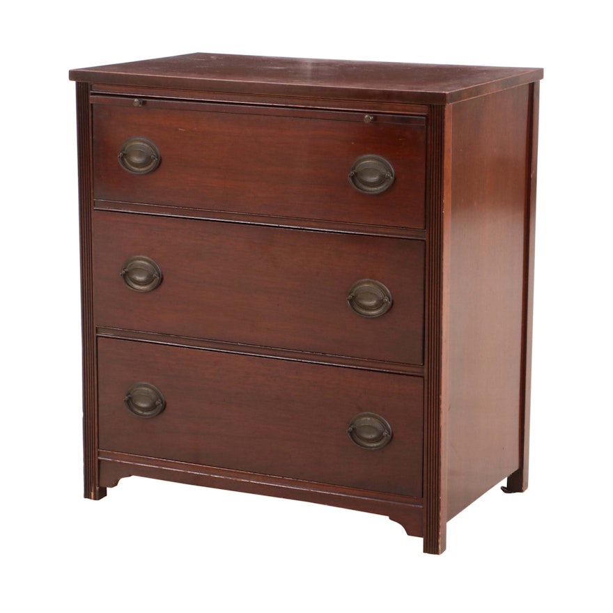 Mahogany Chippendale Bachelors Chest, 20th Century