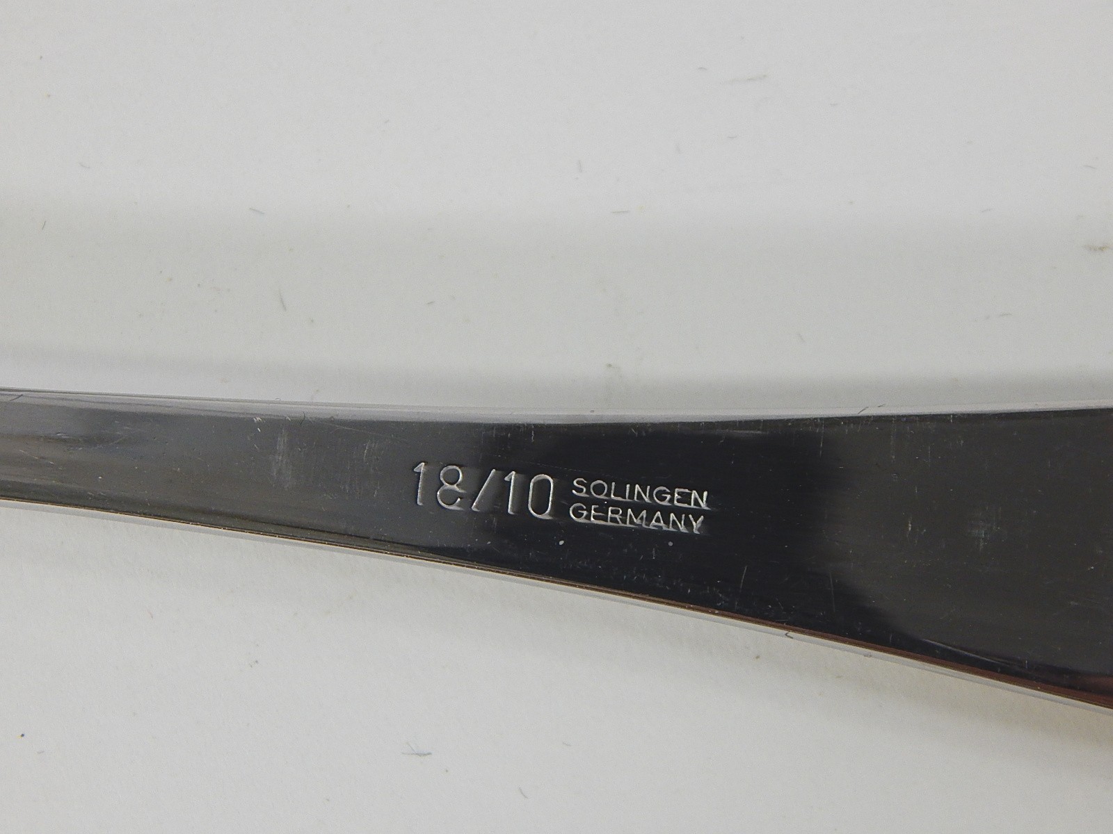 Rostfrei Edelstahl 18/10 Solingen Germany Stainless Steel Flatware with Case