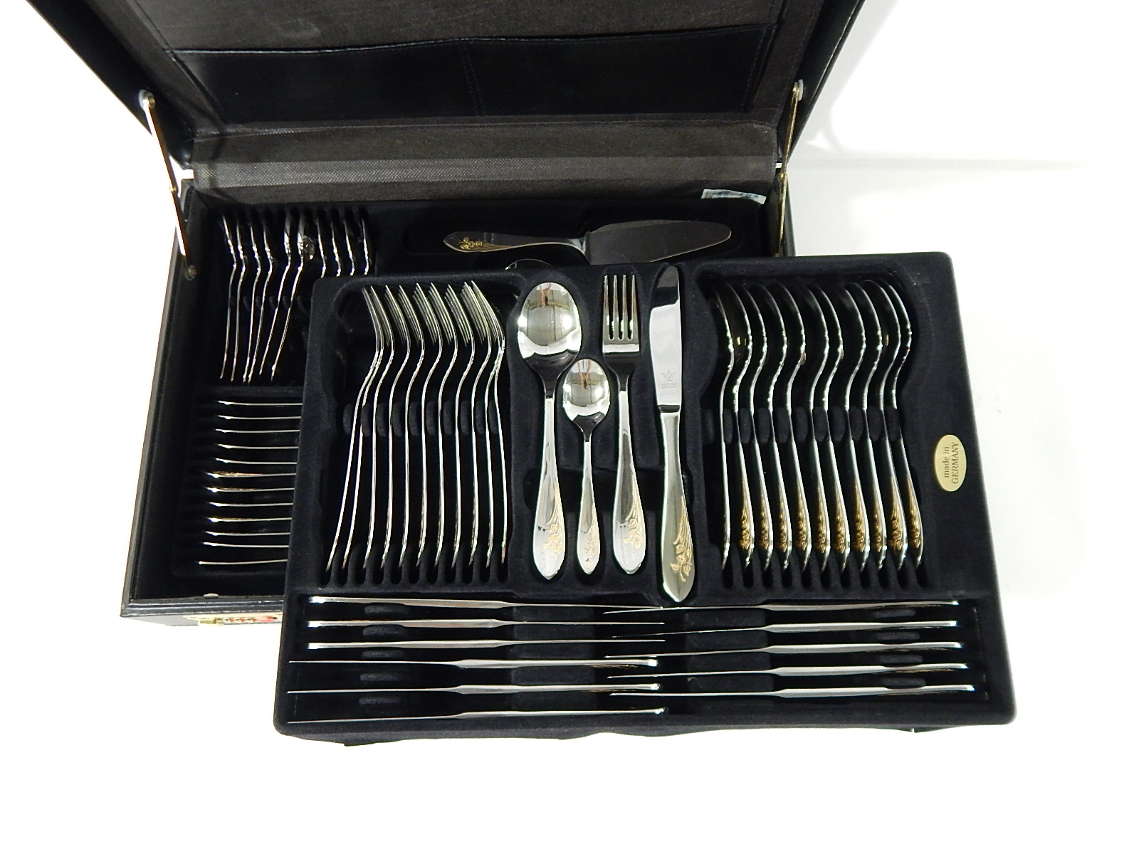 Rostfrei Edelstahl 18/10 Solingen Germany Stainless Steel Flatware with Case
