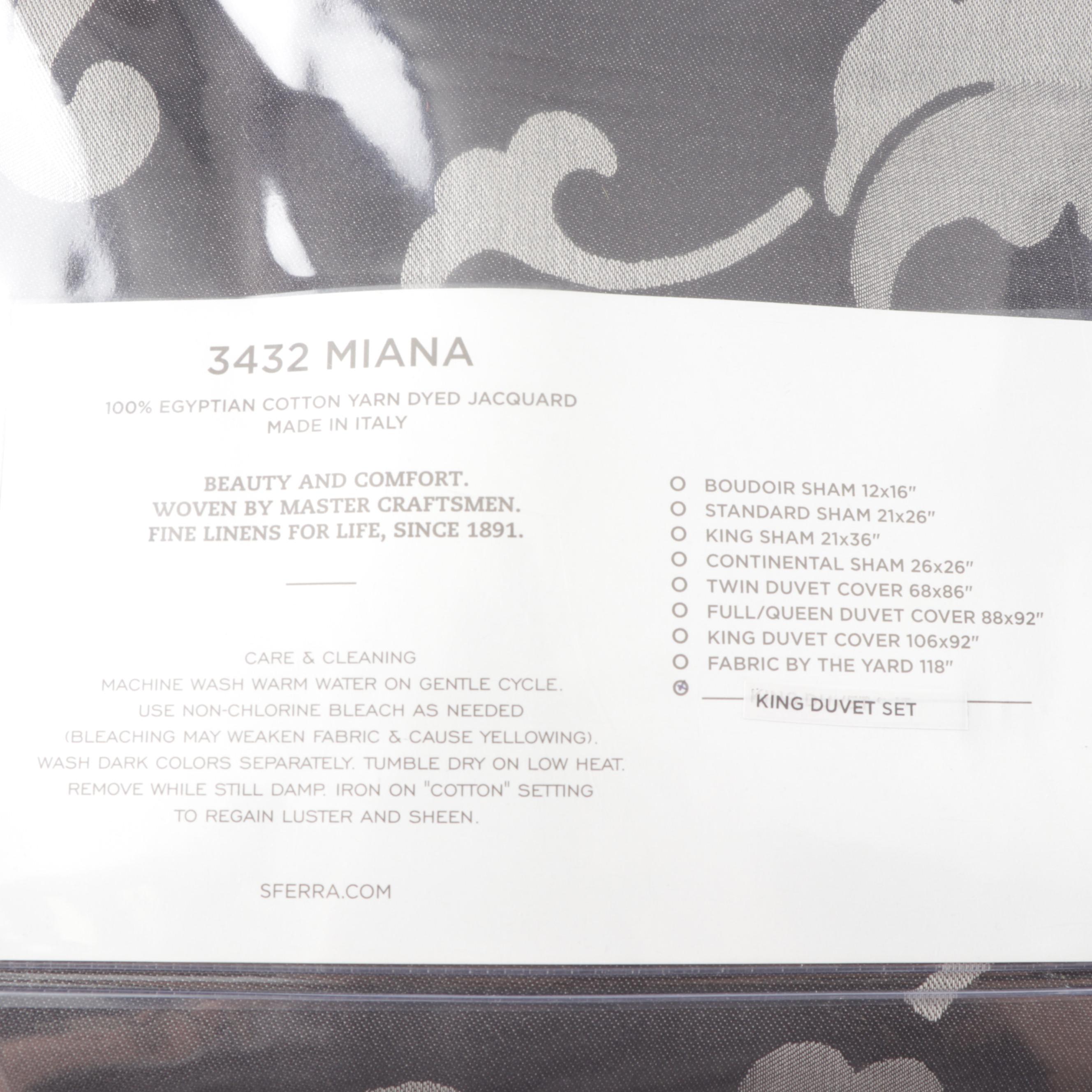 Sferra "Miana" King-Size Jacquard Duvet Set