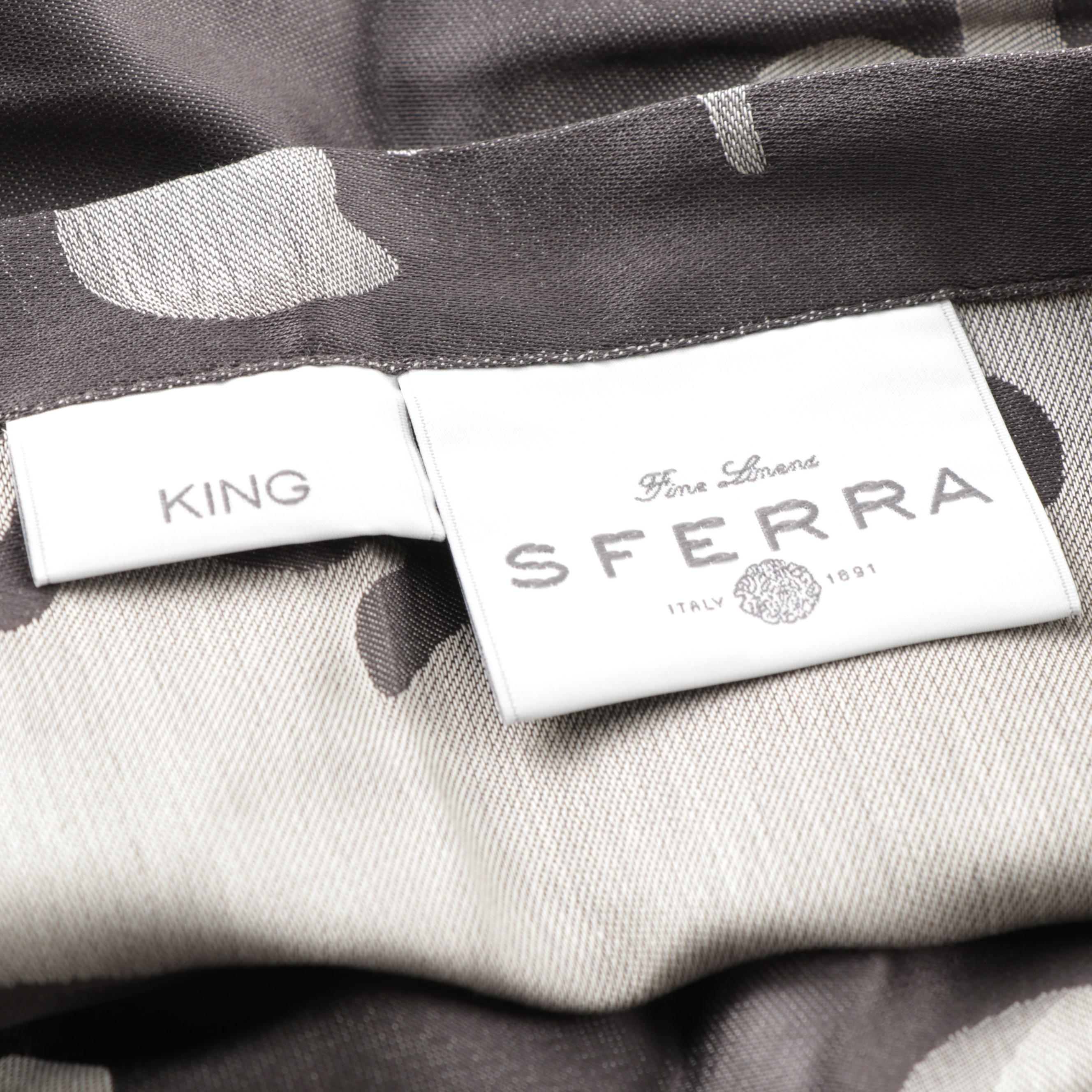 Sferra "Miana" King-Size Jacquard Duvet Set