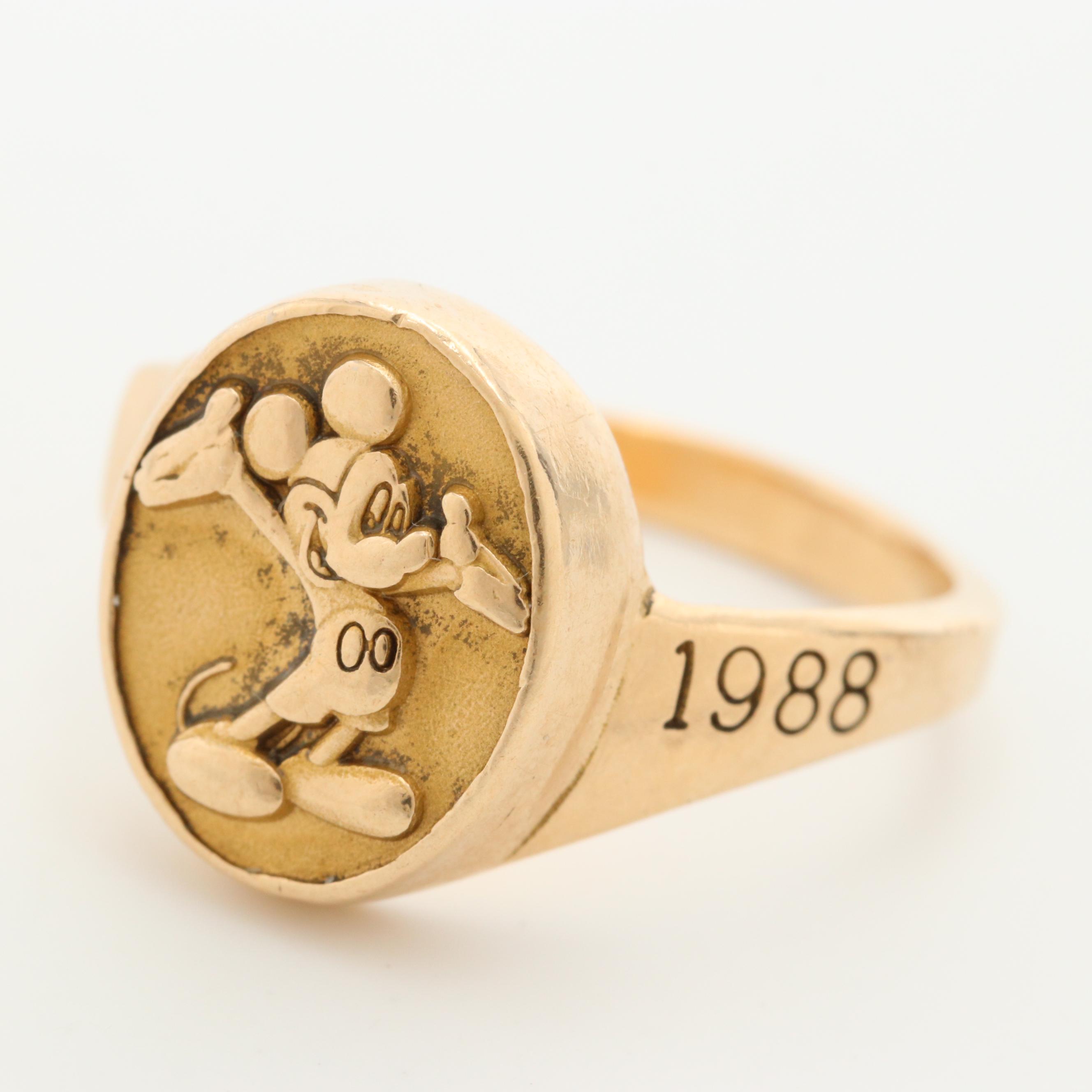 Vintage 14K Yellow Gold Mickey Mouse Signet Ring