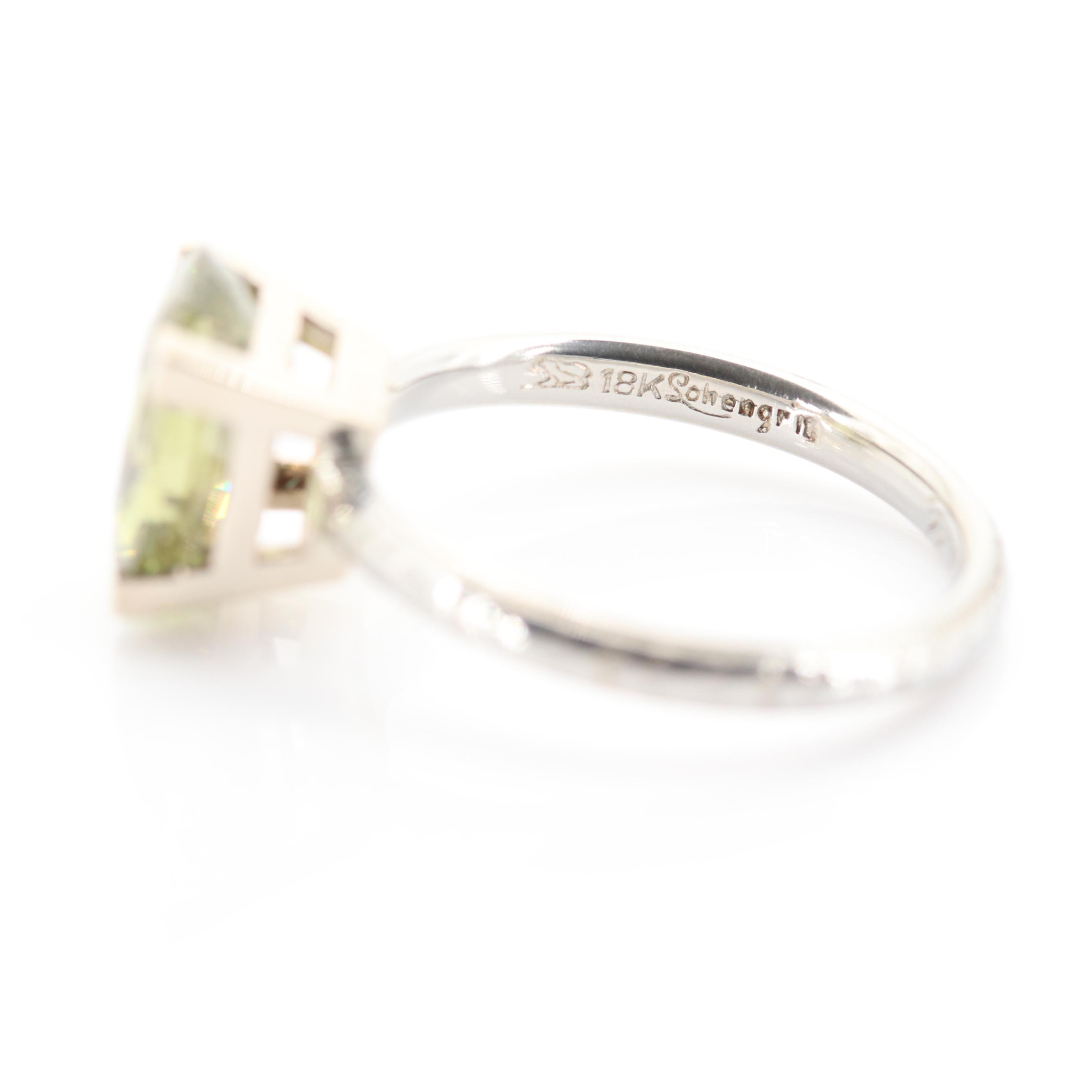18K White Gold Alexandrite Ring