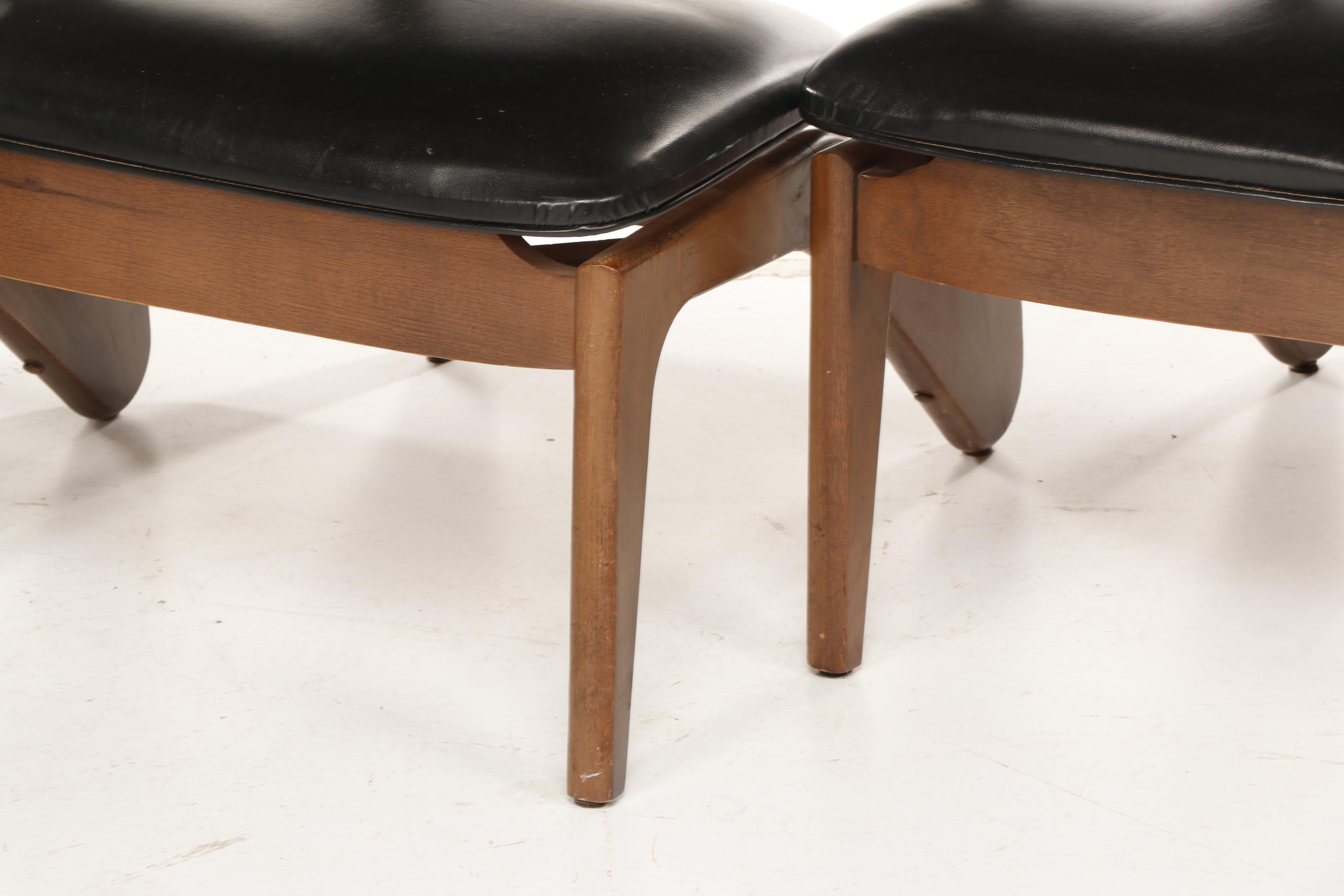 Mid Century Modern Kroehler Mfg Co Laminate Top Games Table with Four Chairs