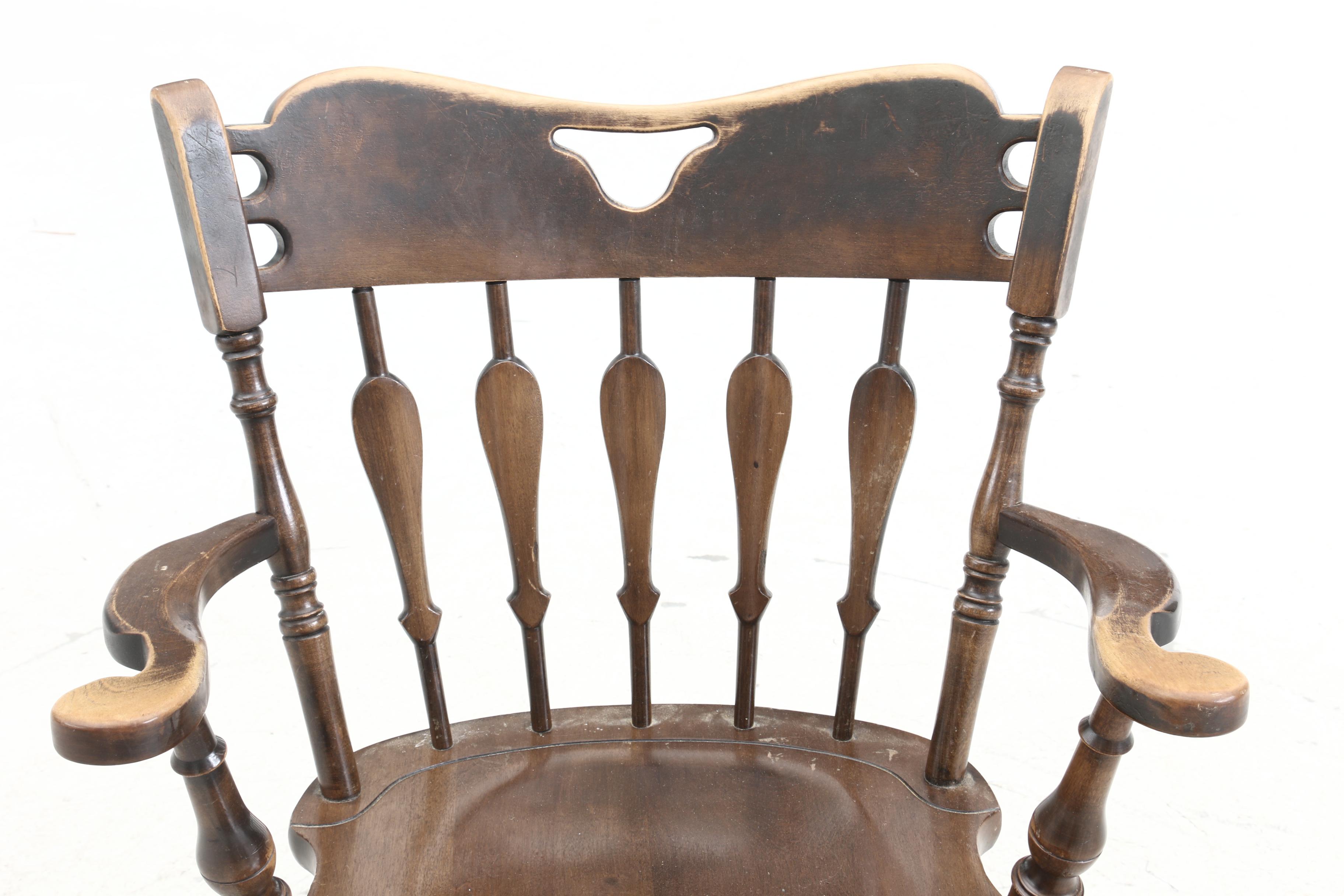 Early American Style Maple Dining Set