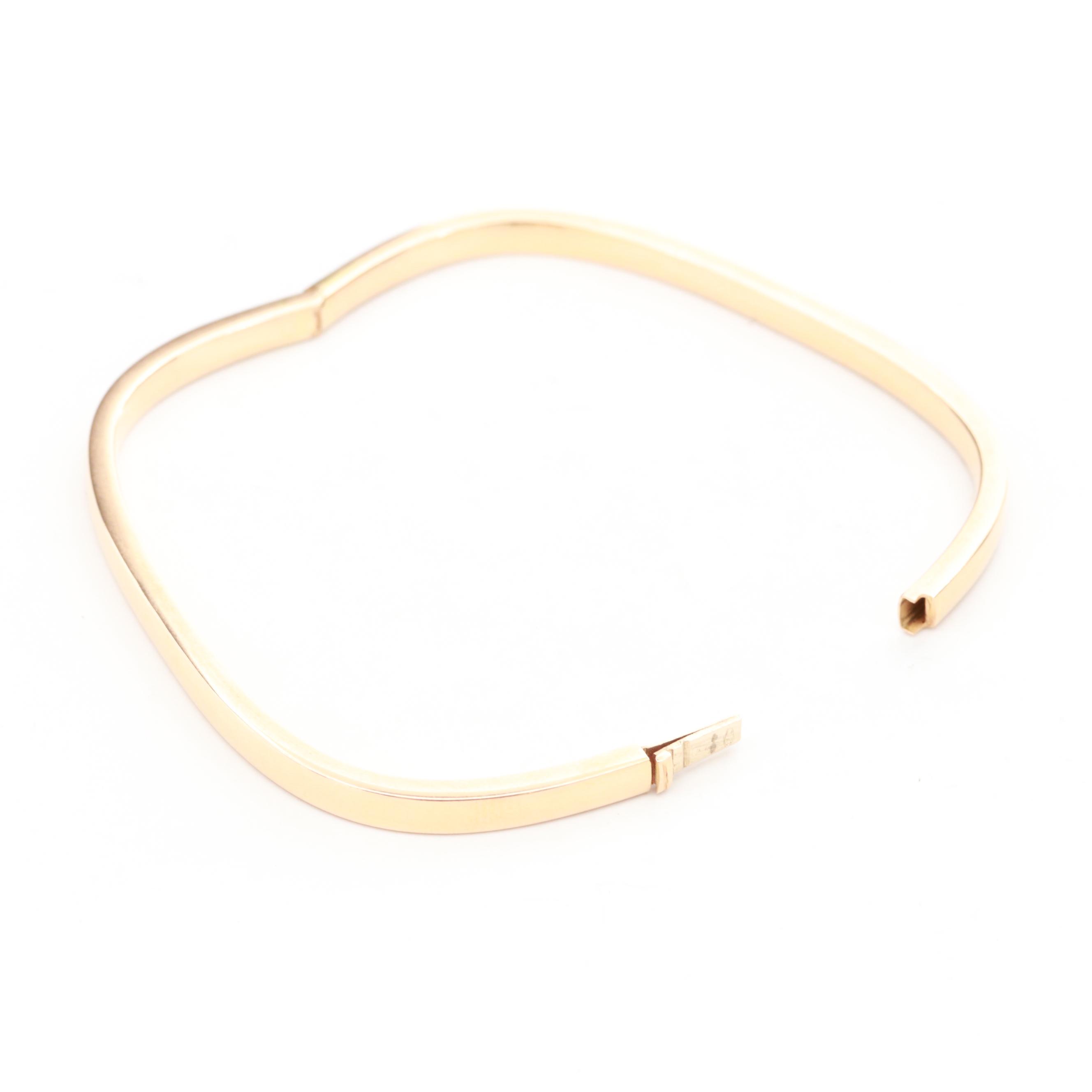 18K Yellow Gold Bangle Bracelet
