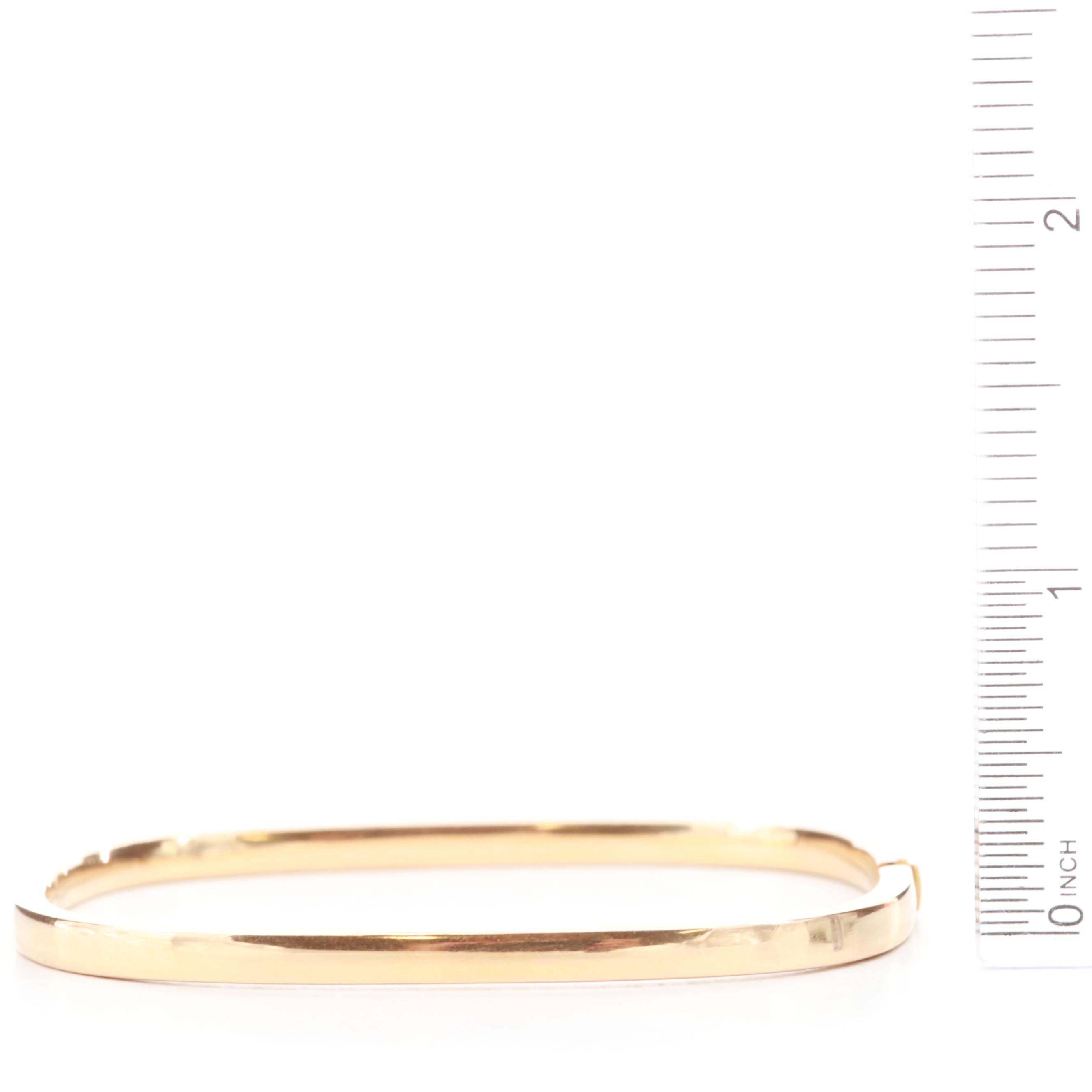 18K Yellow Gold Bangle Bracelet