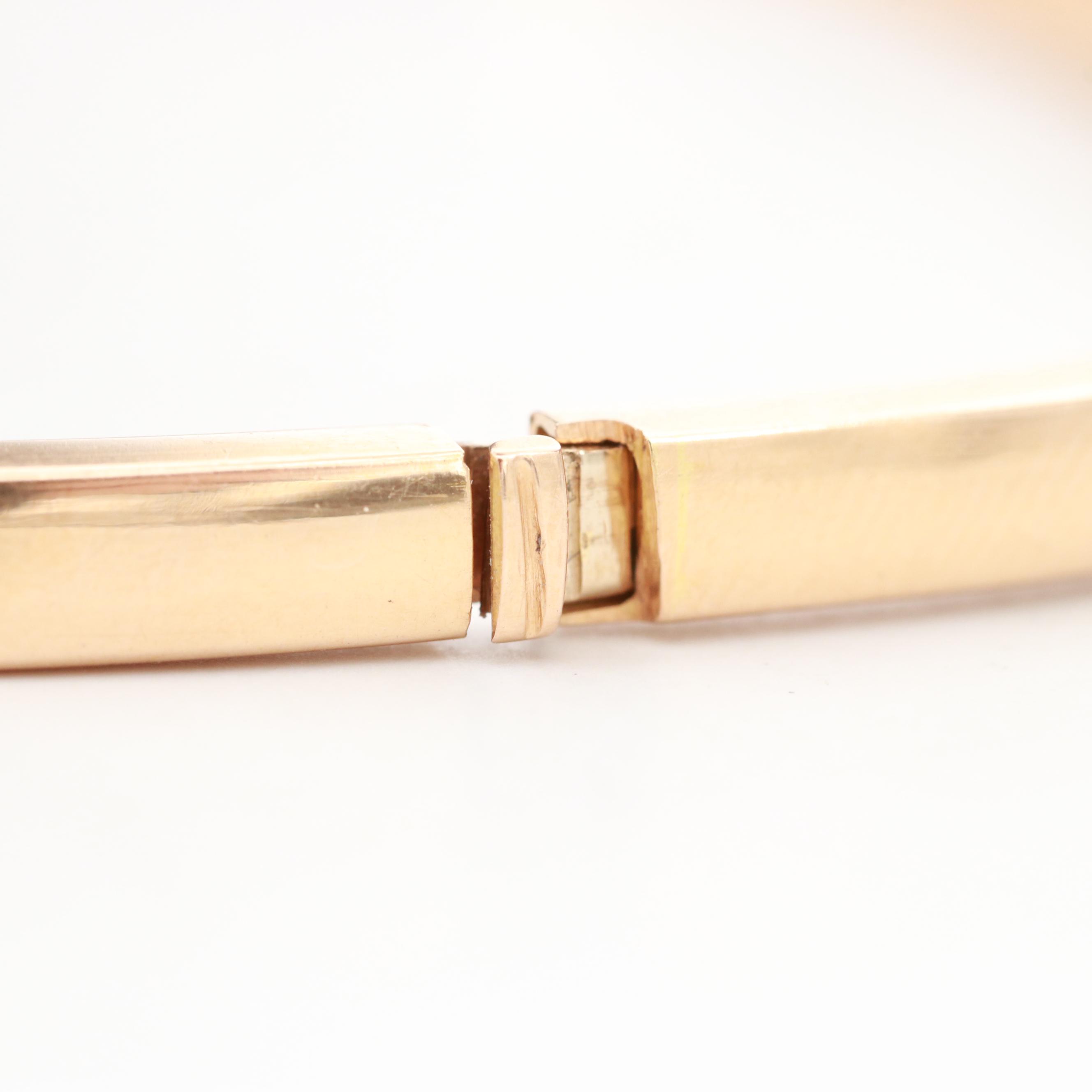 18K Yellow Gold Bangle Bracelet