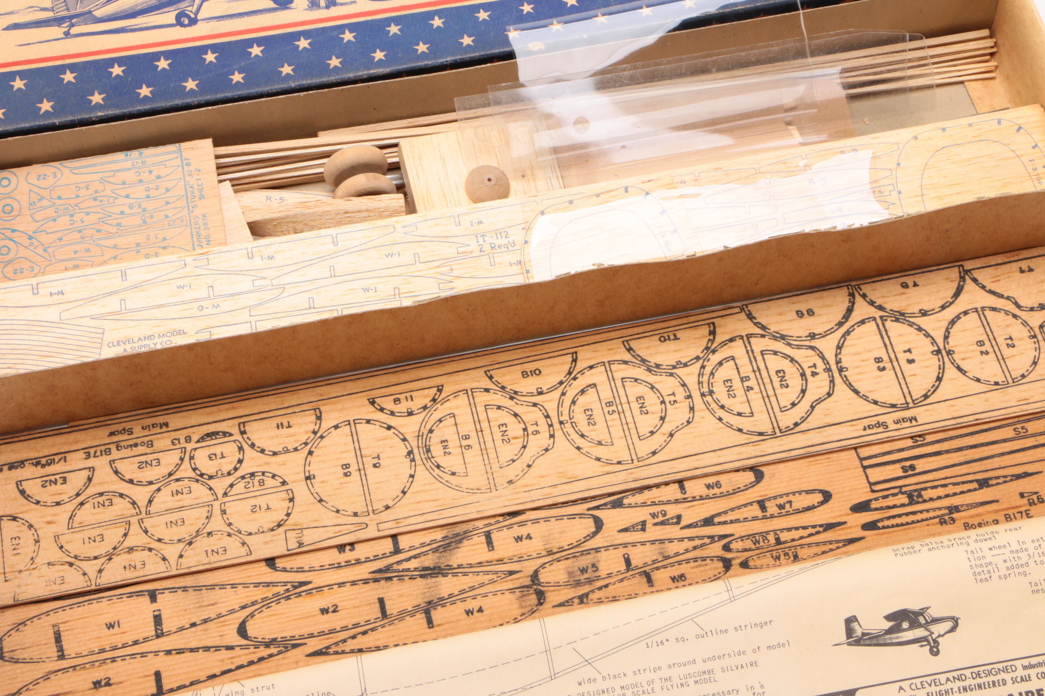 1948 Cleveland "Silvaire Sedan" Model Plane Kit with Blueprints