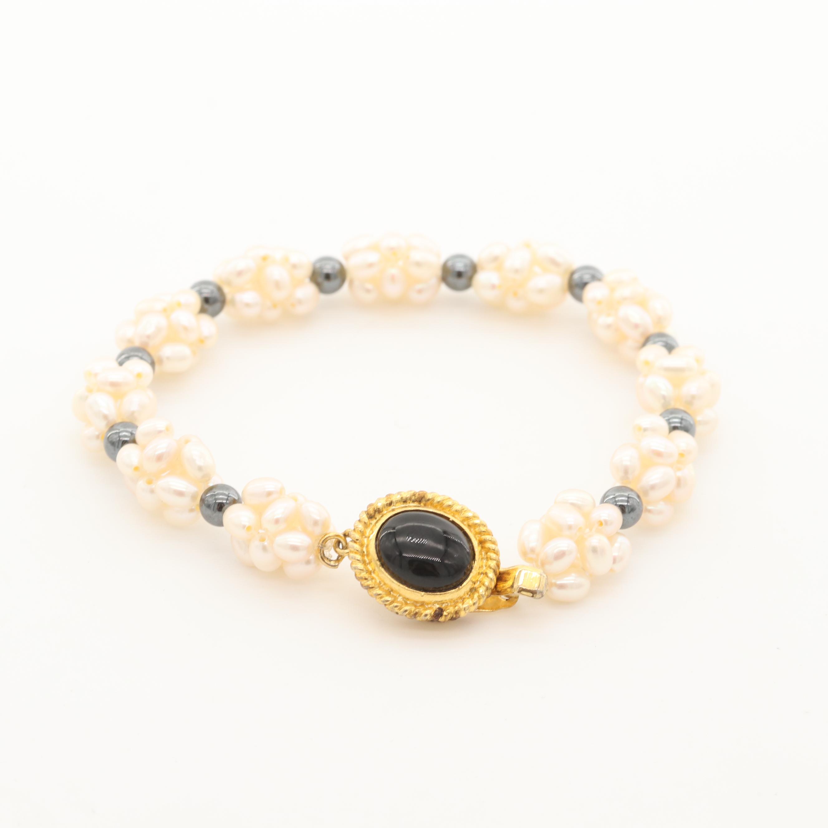 Hematite, Imitation Onyx, and Culture Pearl Bracelet