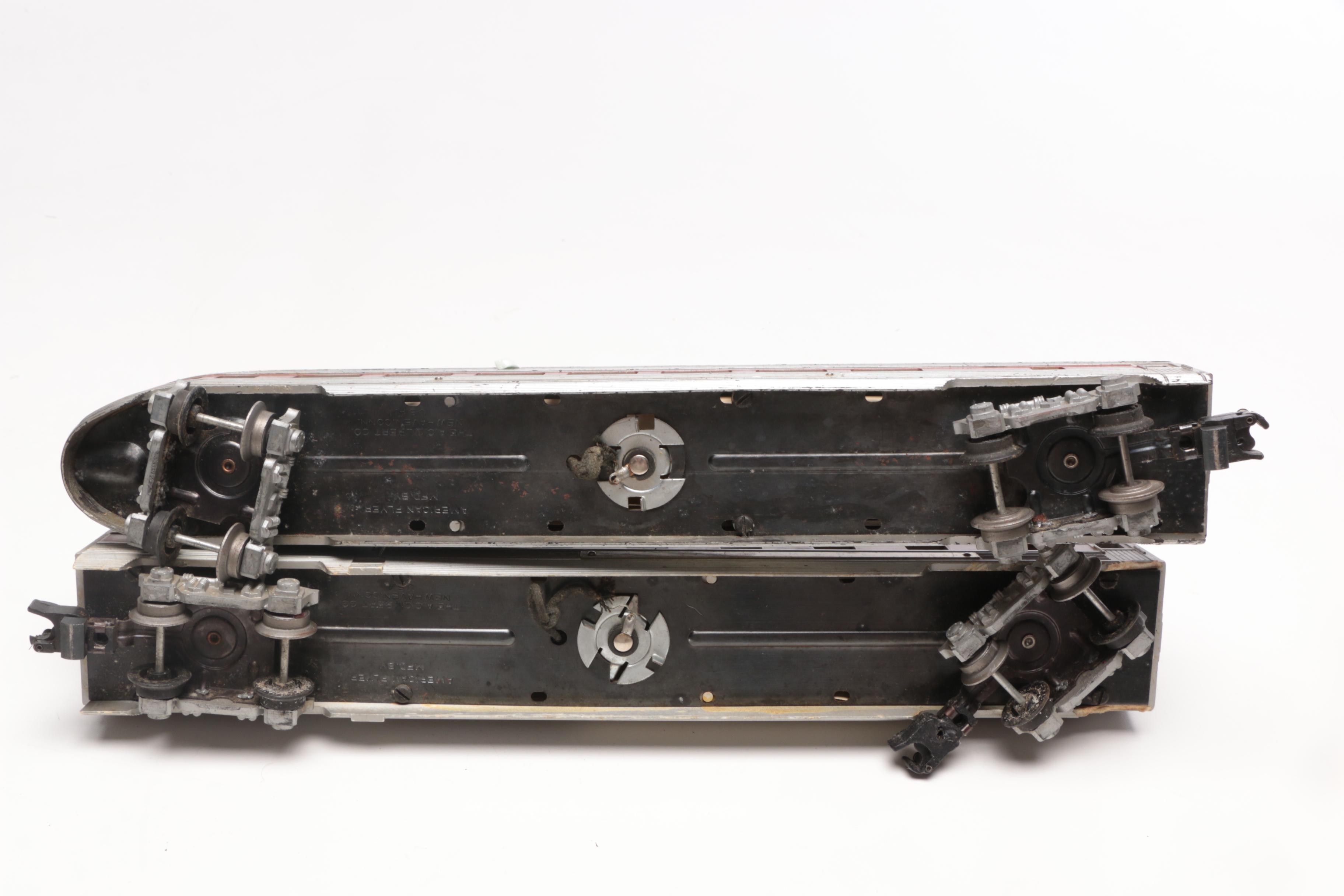 Pre-War Lionel Model Train Cars with Track, 1930s Vintage