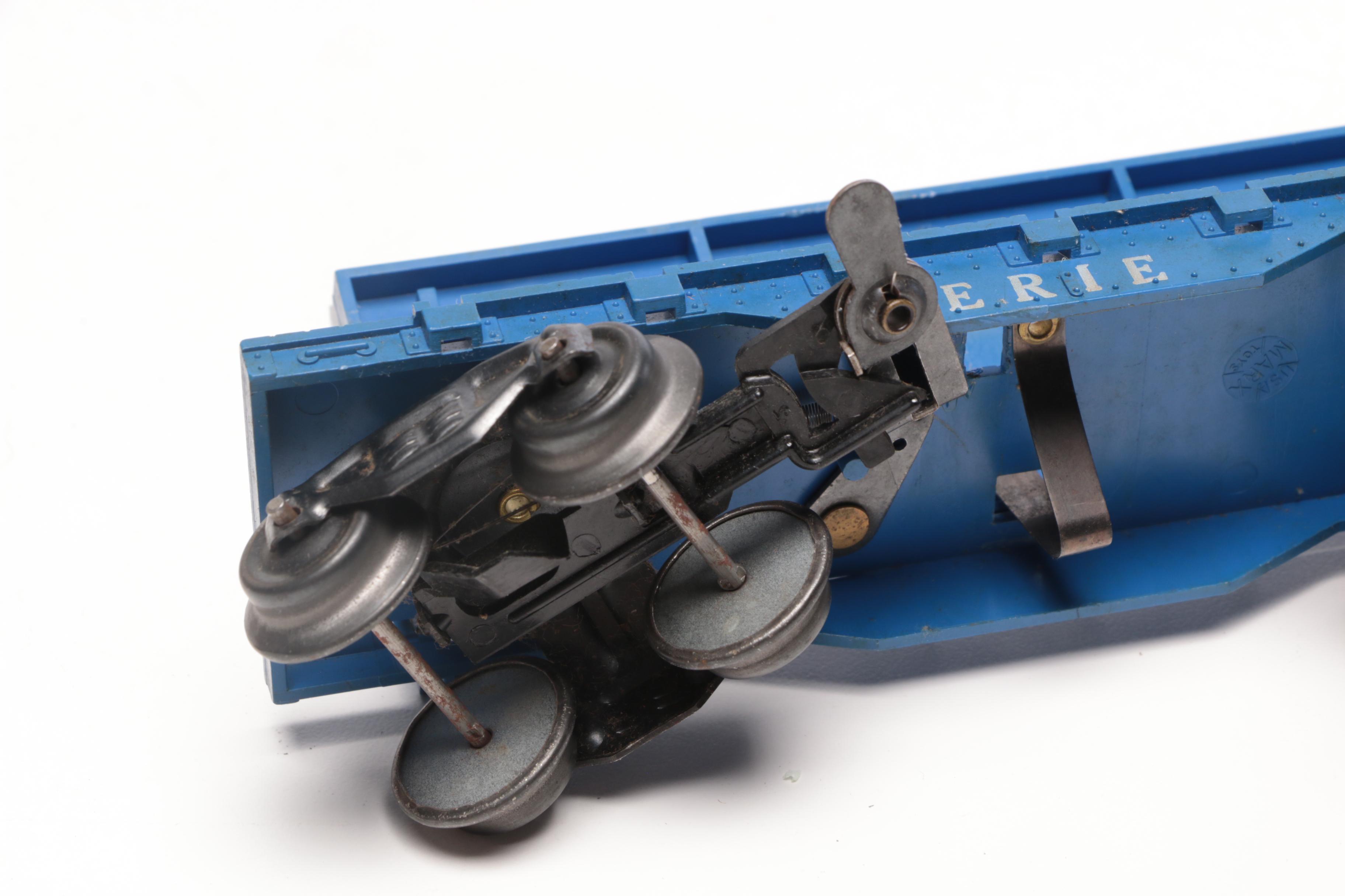 Pre-War Lionel Model Train Cars with Track, 1930s Vintage