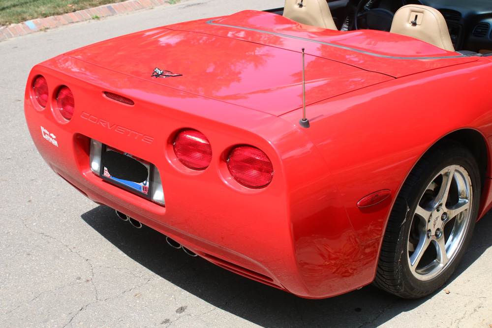 2004 Chevrolet Corvette Convertible in Magnetic Red Metallic