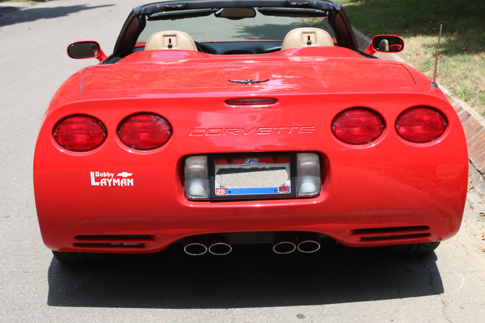 2004 Chevrolet Corvette Convertible in Magnetic Red Metallic