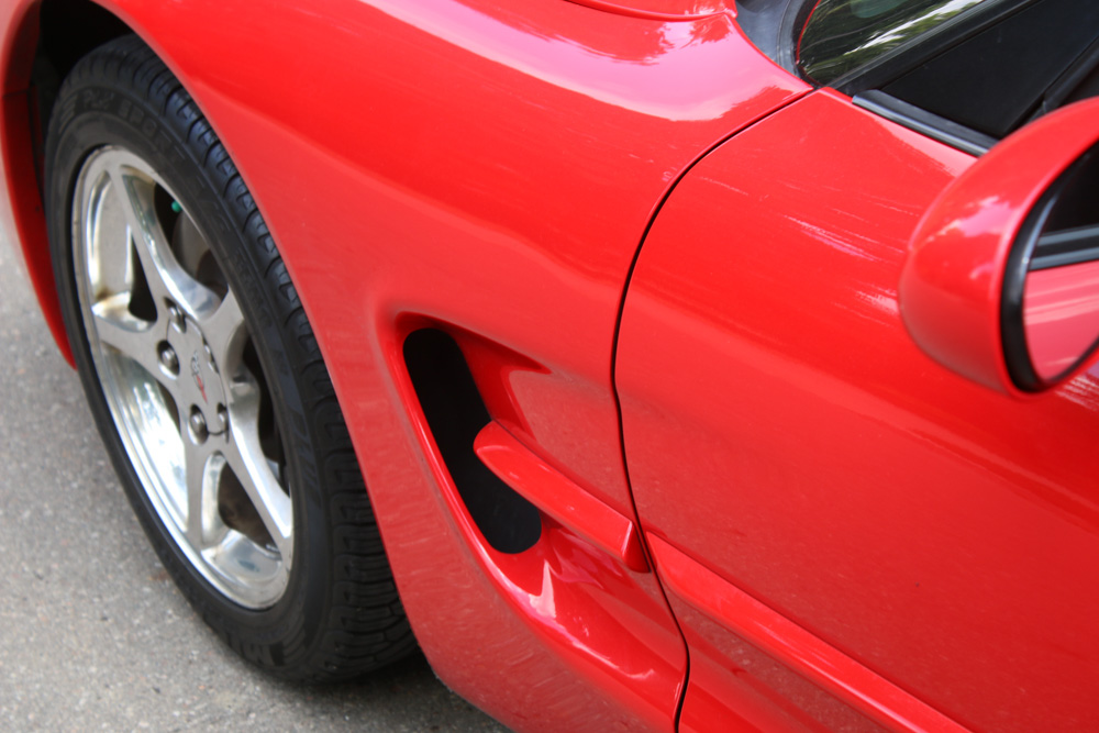 2004 Chevrolet Corvette Convertible in Magnetic Red Metallic