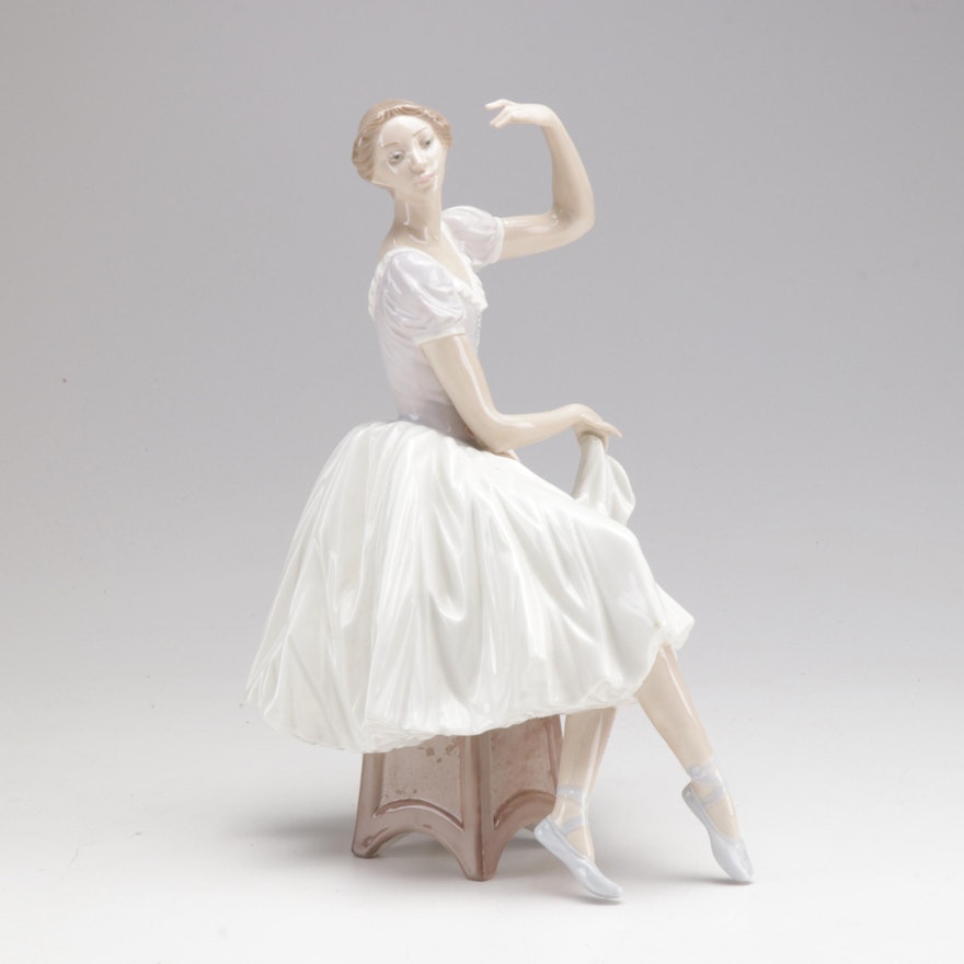 Lladro "Weary Ballerina" Figurine 5275
