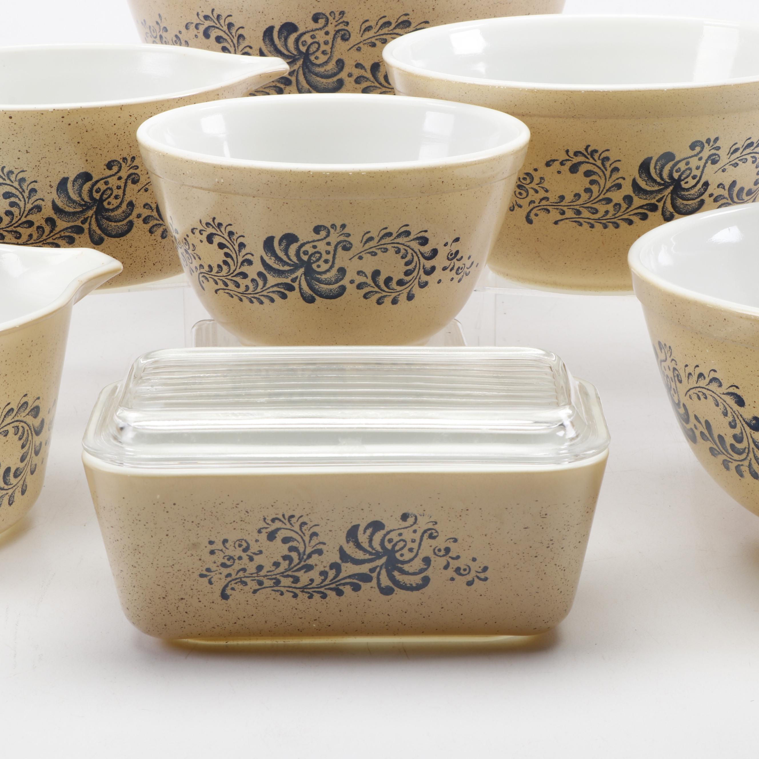 Set of Pyrex "Homestead" Brown Speckled Mixing Bowls and Refrigerator Dish