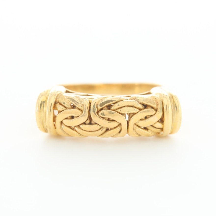 18K Yellow Gold Ring with Byzantine Accent