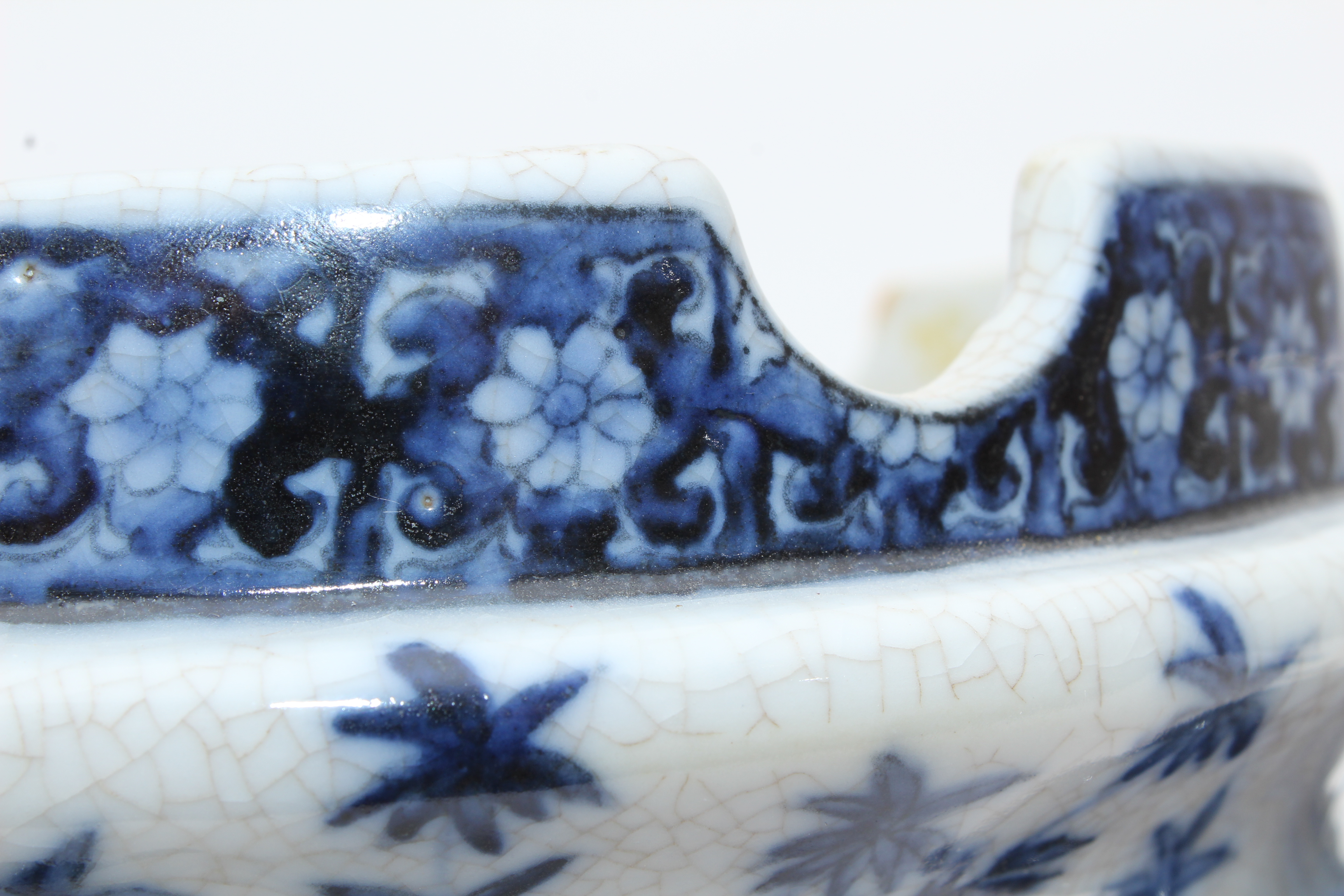Chinese United Wilson Blue and White Porcelain Footed Foot Bath