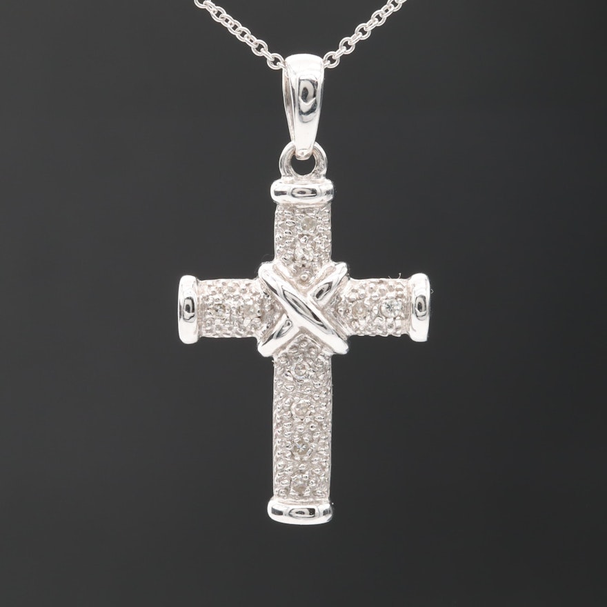 14K White Gold Diamond Cross Pendant Necklace