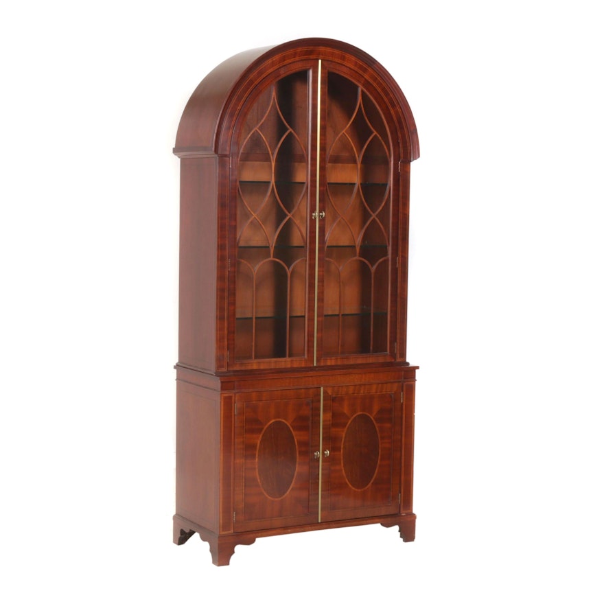 Baker Knapp & Tubbs Illuminated Cabinet, Mid to Late 20th Century