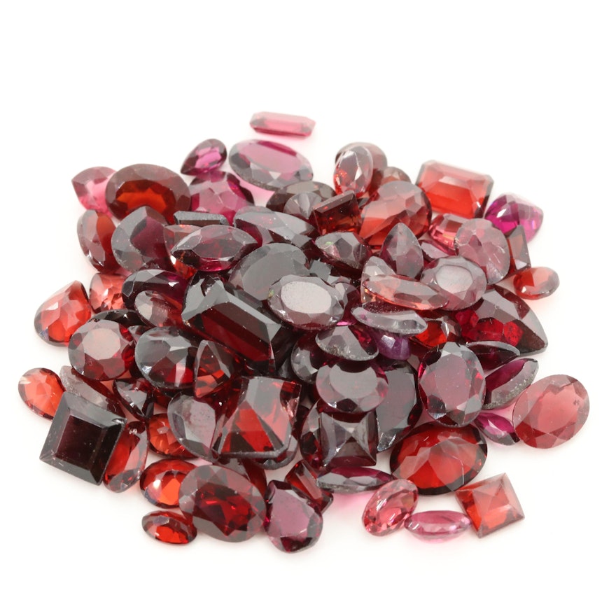 Loose 92.31 CTW Garnet Gemstone Assortment