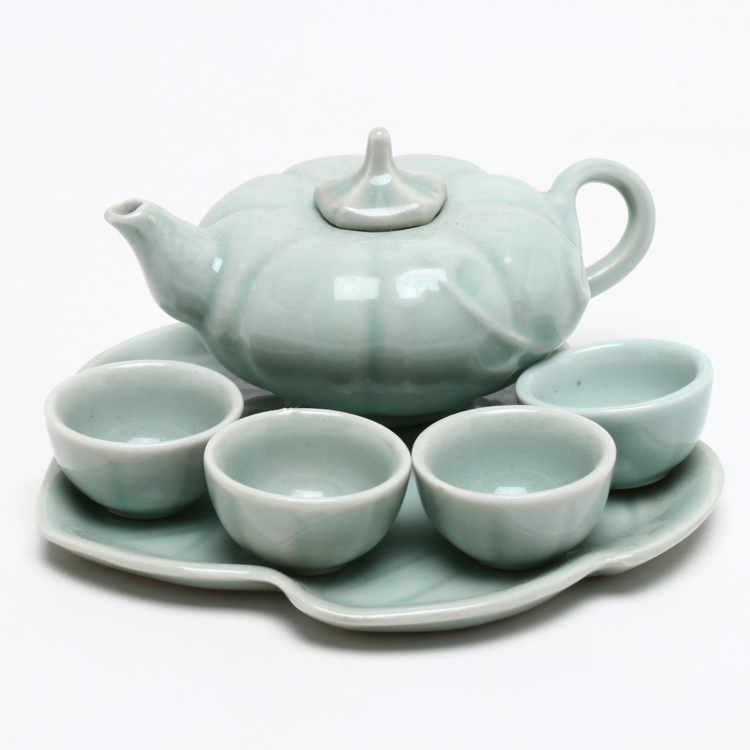 Miniature Tea Sets with Sake Set