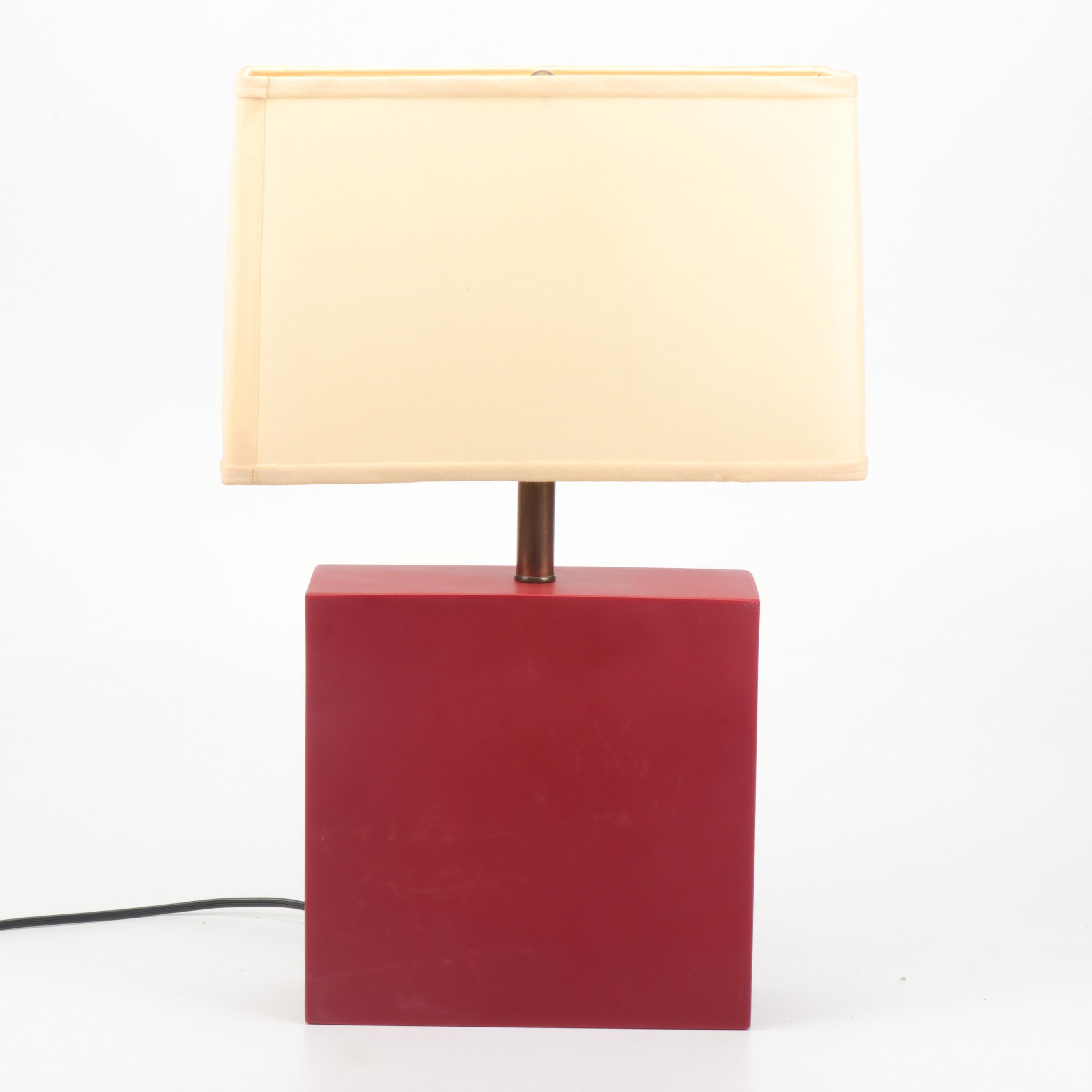 Martha Sturdy Red Resin Sculptural Table Lamp, Late 20th Century