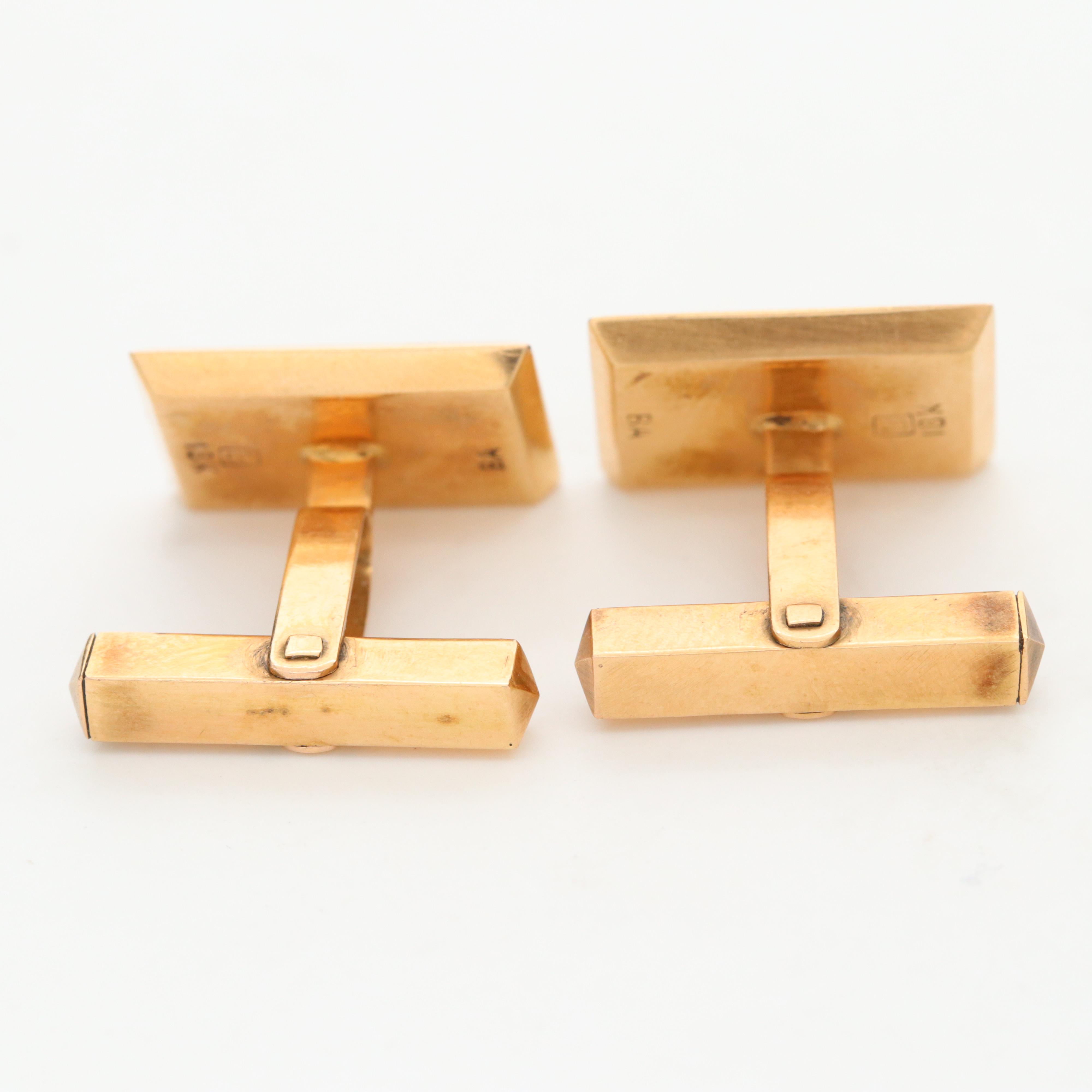 18K Yellow Gold 寿 (Longevity) Cufflinks with Black Enamel Accents