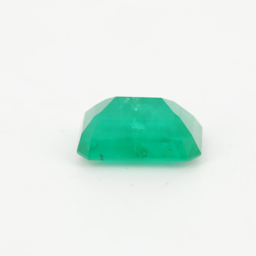 Loose 2.58 CT Emerald Gemstone