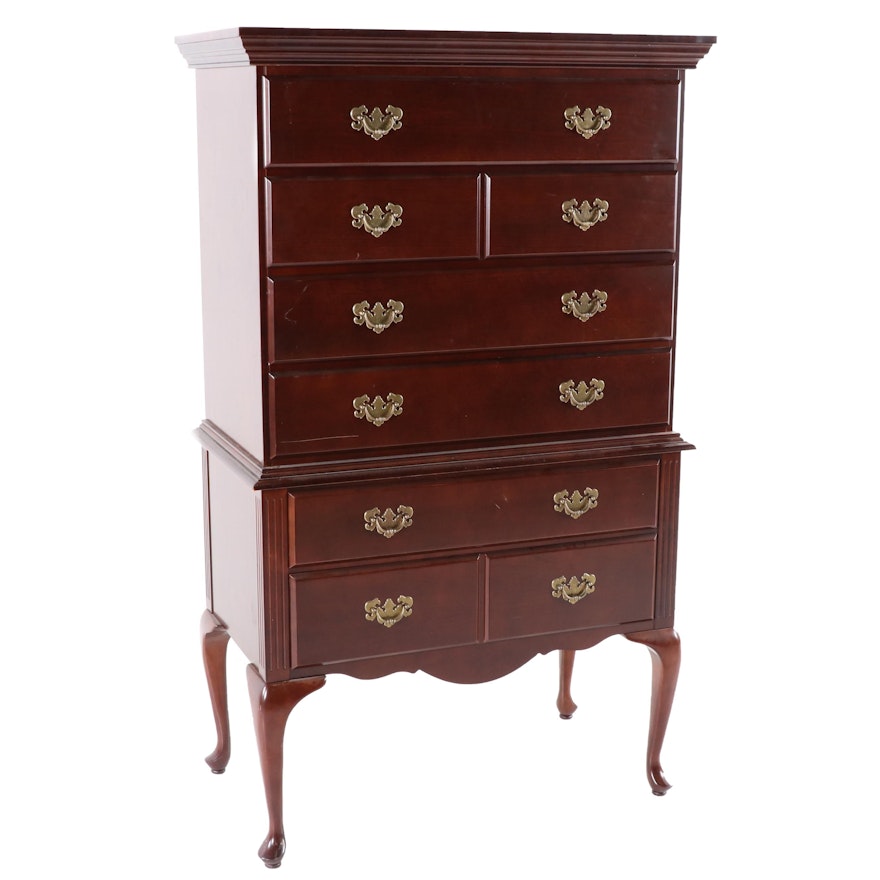 The Bombay Company Queen Anne Style Mahogany Chest of Drawers, Late 20th Century
