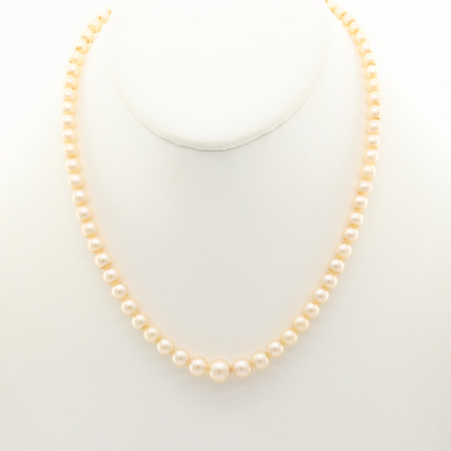 Cultured Pearl Graduated Necklace with 10K White Gold Clasp