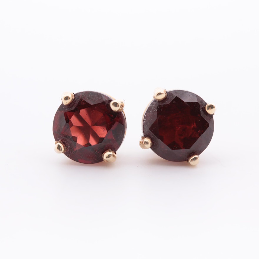 10K Yellow Gold Garnet Stud Earrings