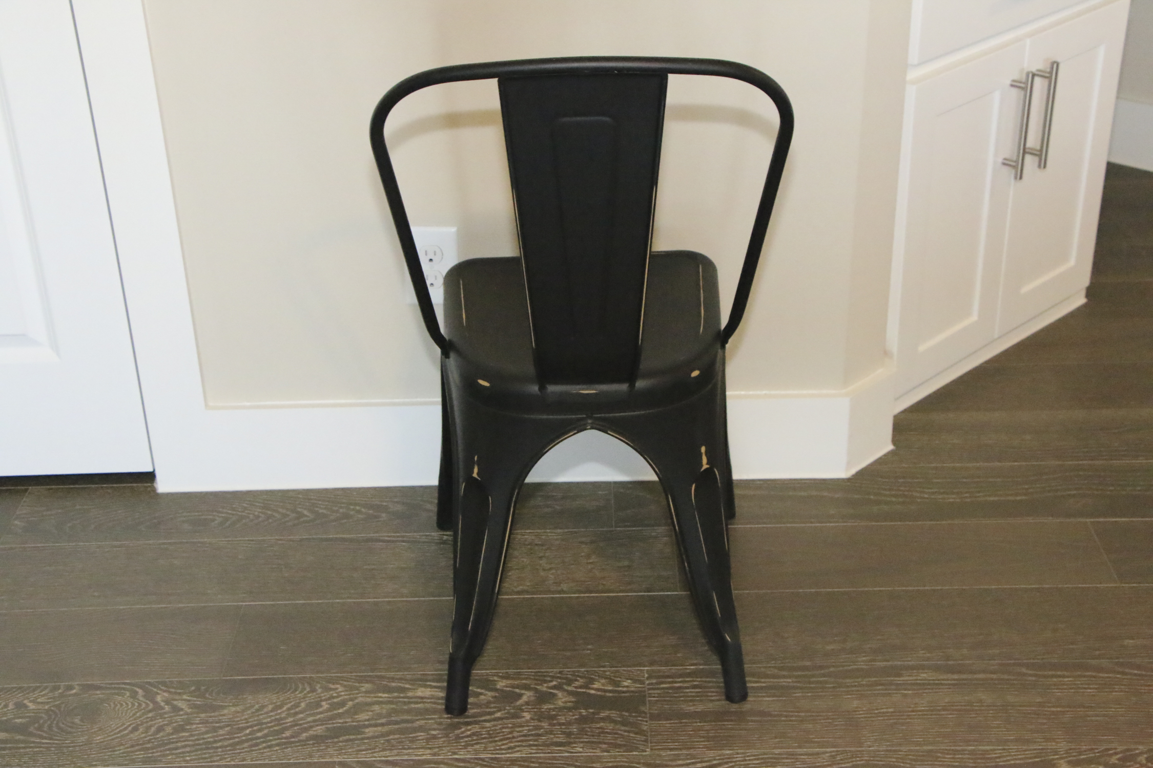 Contemporary Metal Chair