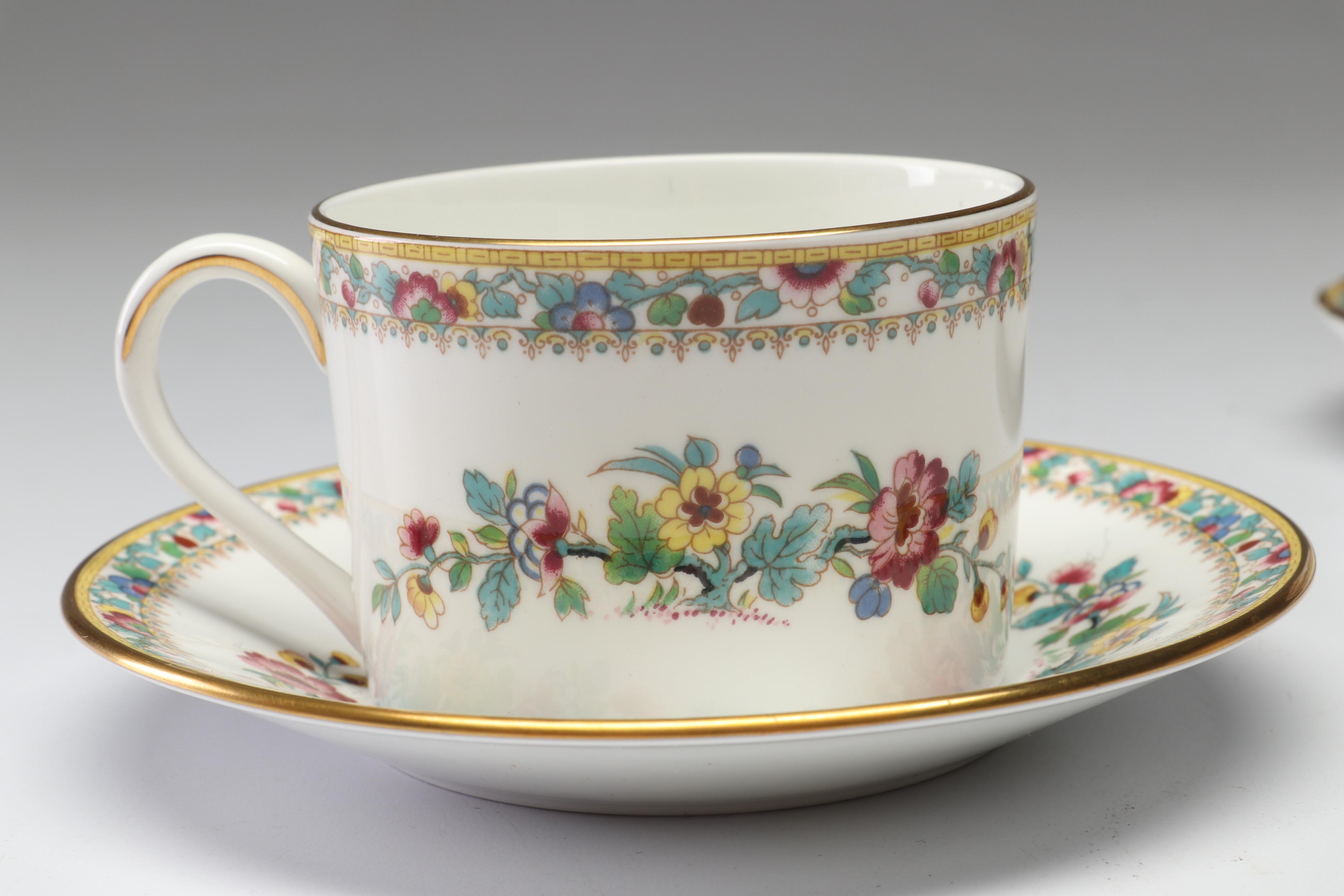 Coalport "Ming Rose" Bone China Dinnerware