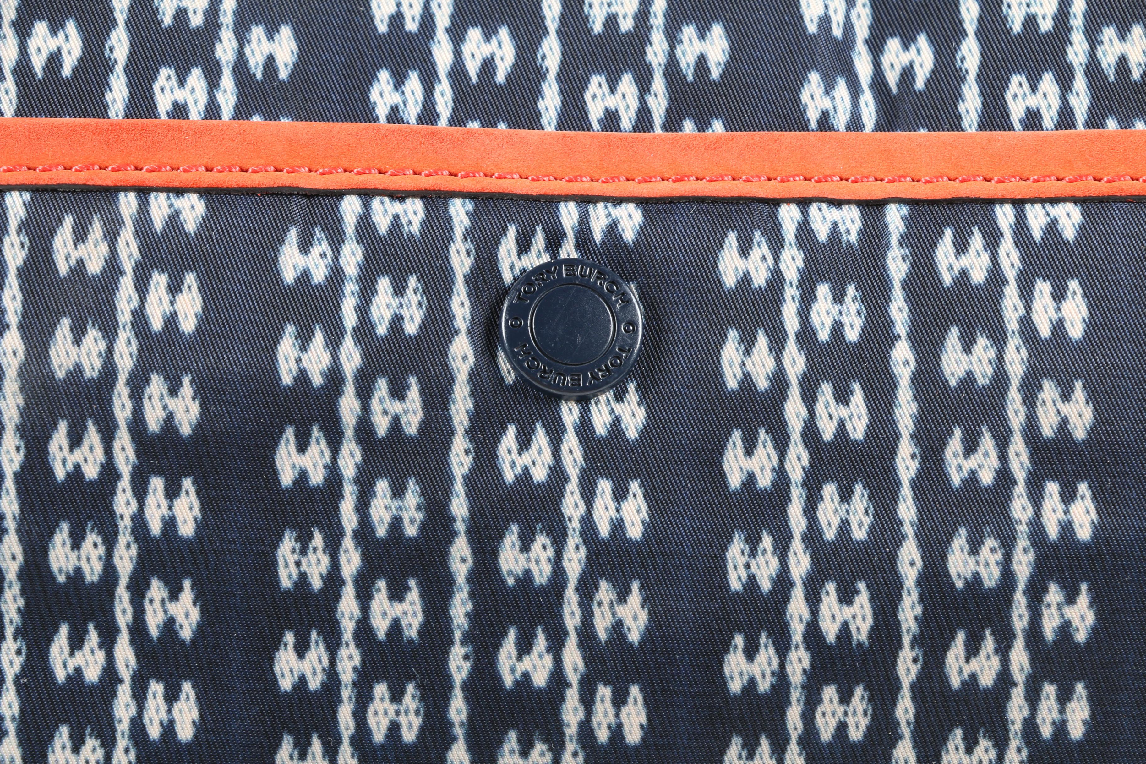 Tory Burch Scout 2 in 1 Bag in Nylon and Leather with Pom Poms