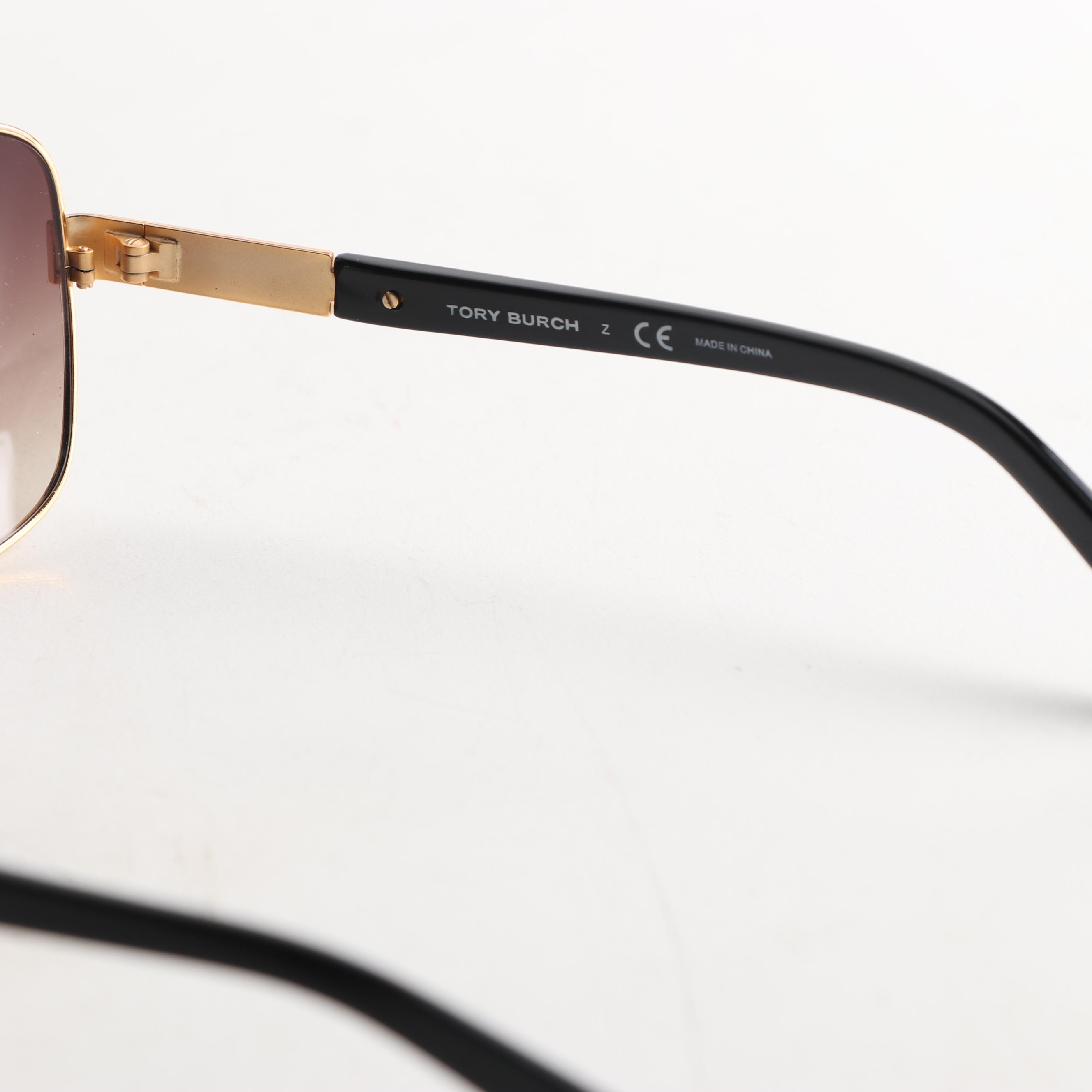 Tory Burch TY6011 Sunglasses and Gold Metallic Clutch