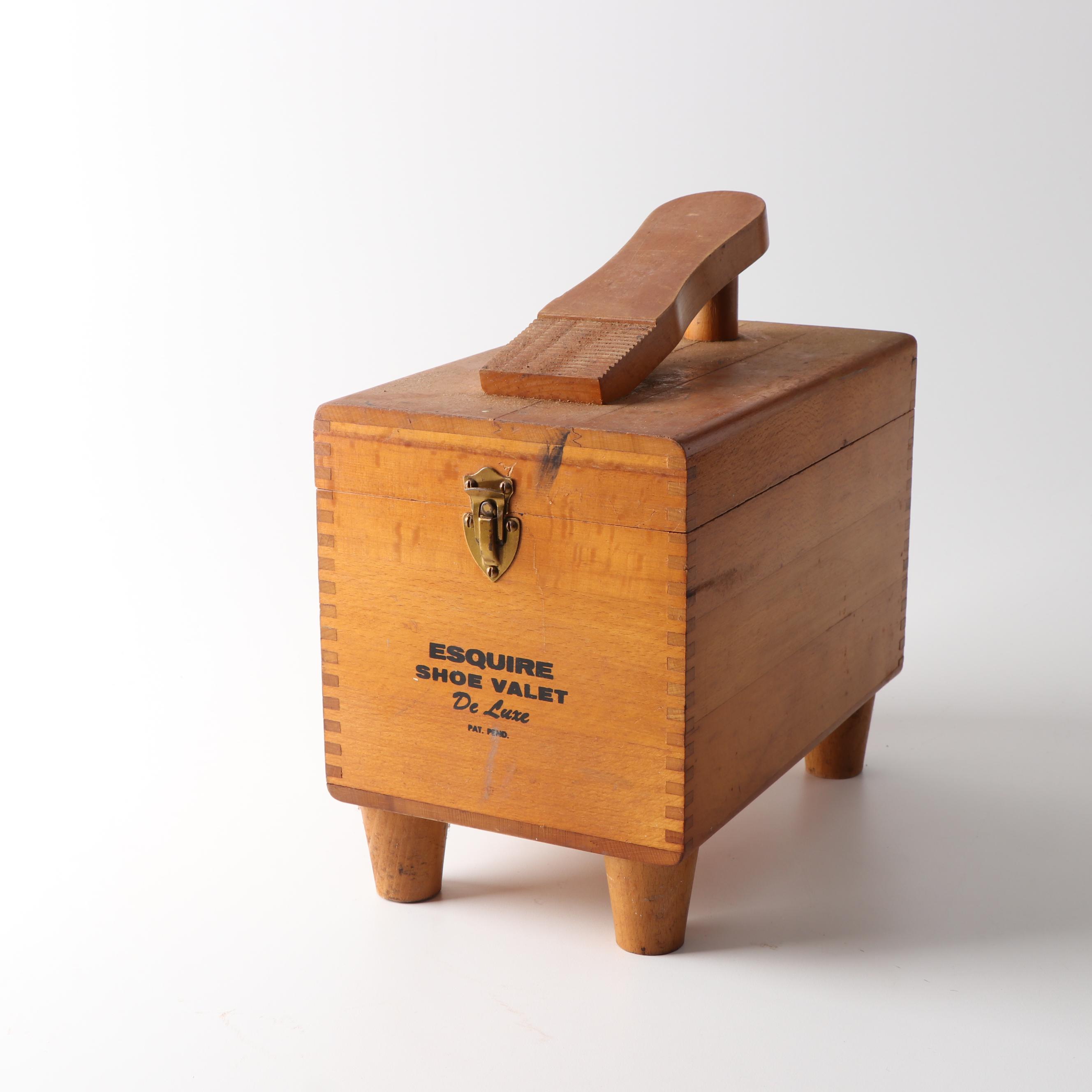 Vintage Esquire Shoe Valet DeLuxe Shoeshine Kit