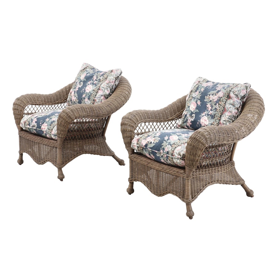 Pair of Natural Wicker Lounge Chairs, Contemporary