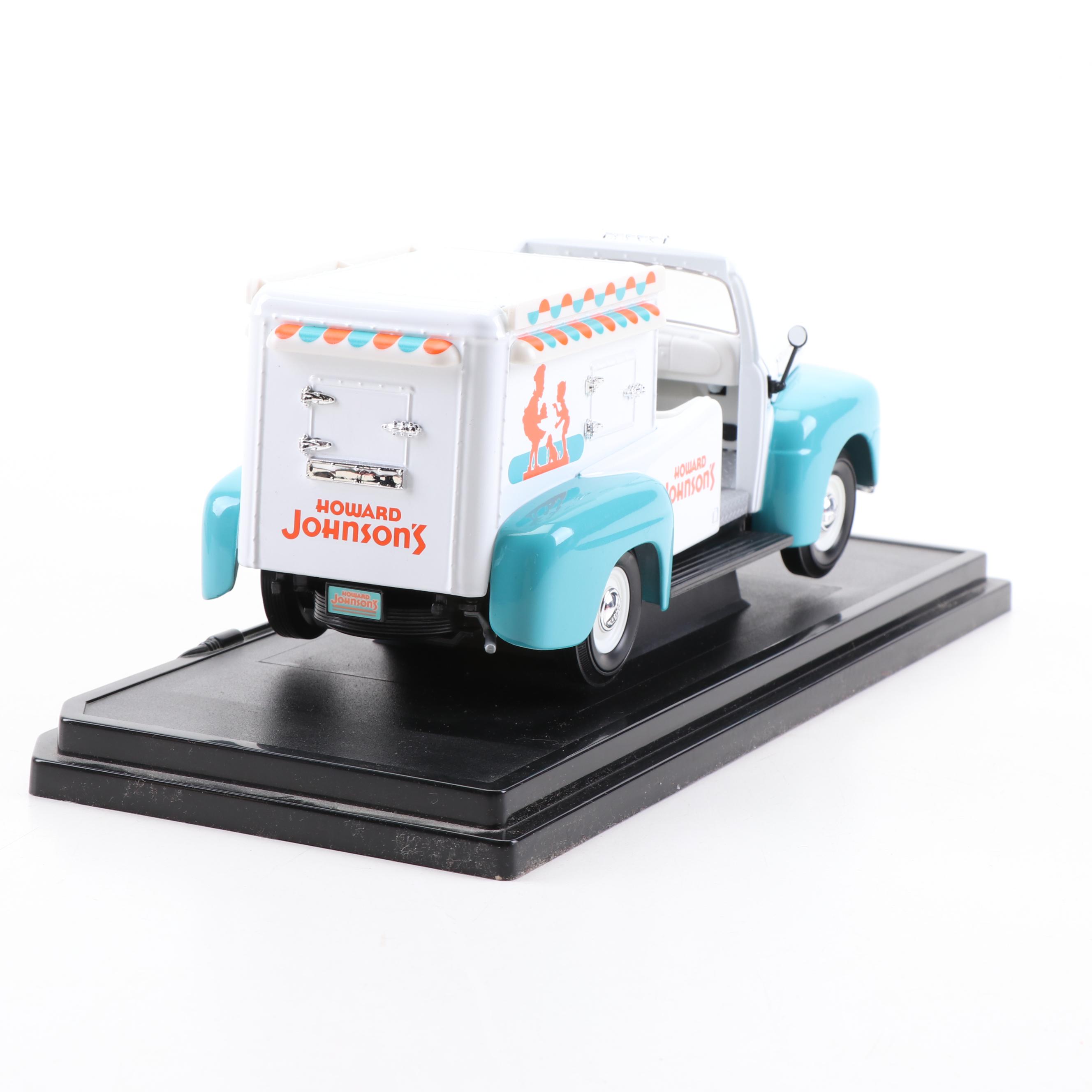 1913 Ford Model T Texaco Delivery Truck Diecast Model with Others, Vintage