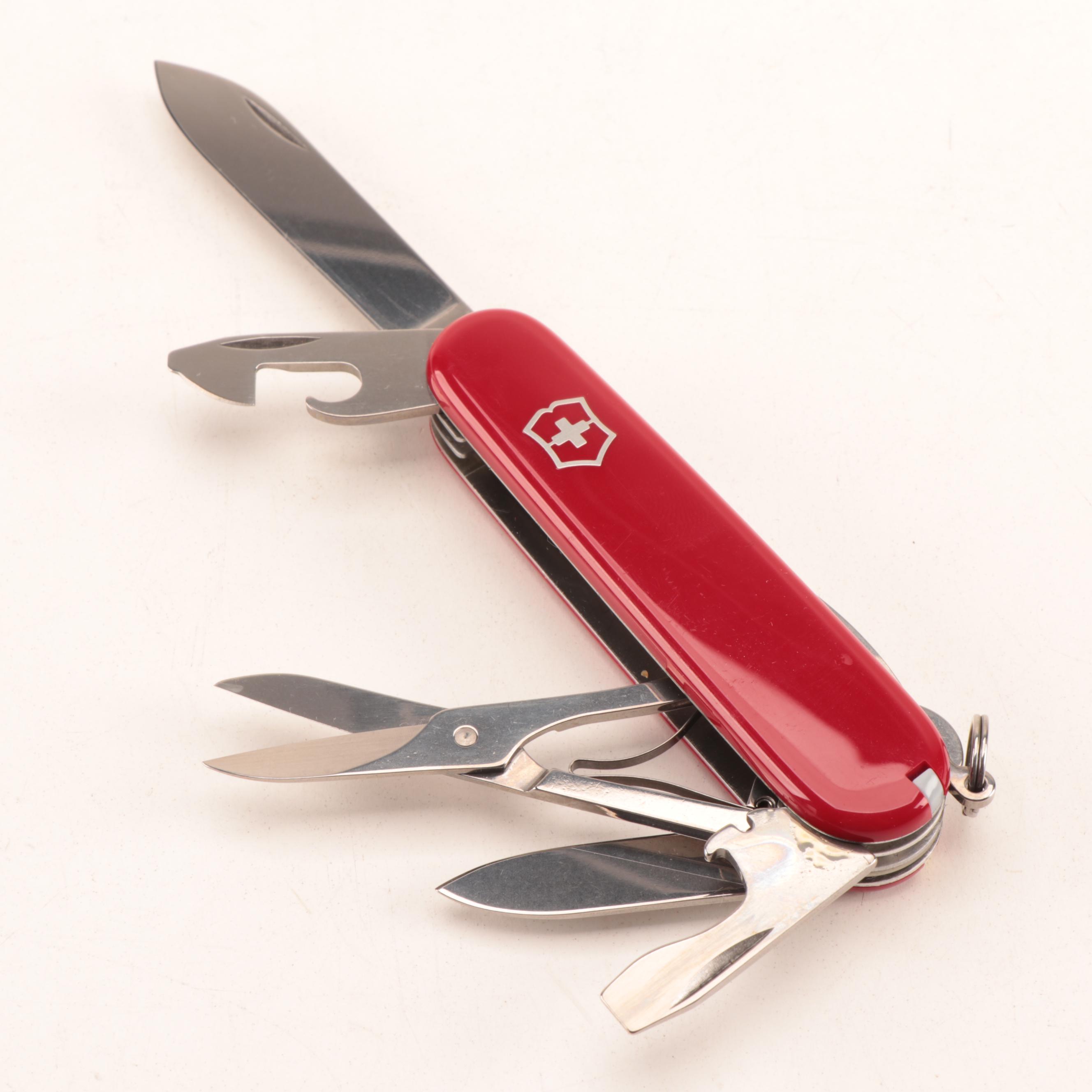 Vicorinox Swiss Army Knife Collection with Folding Knife Case