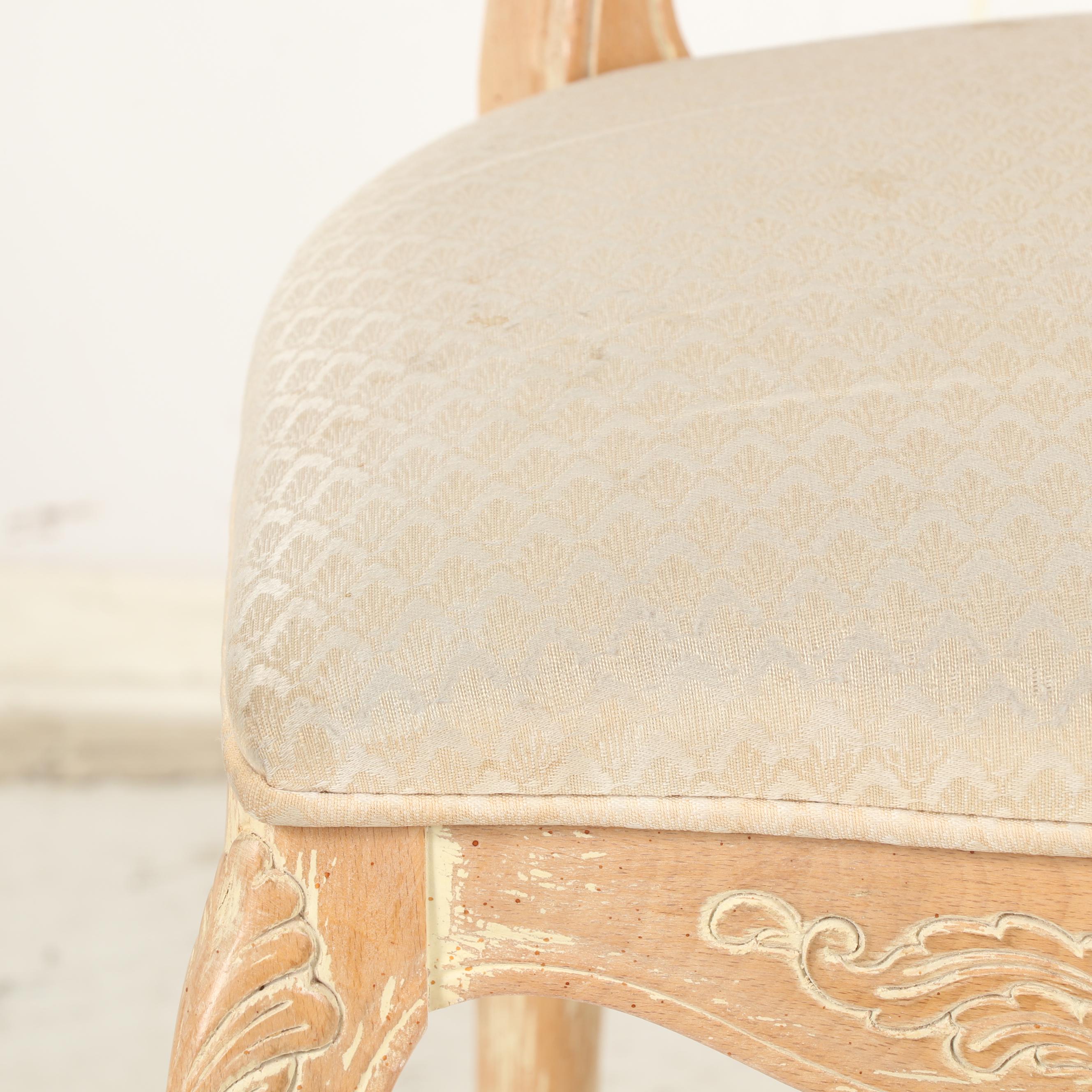 Century Chair Co., Four Louis XV Style Dining Side Chairs